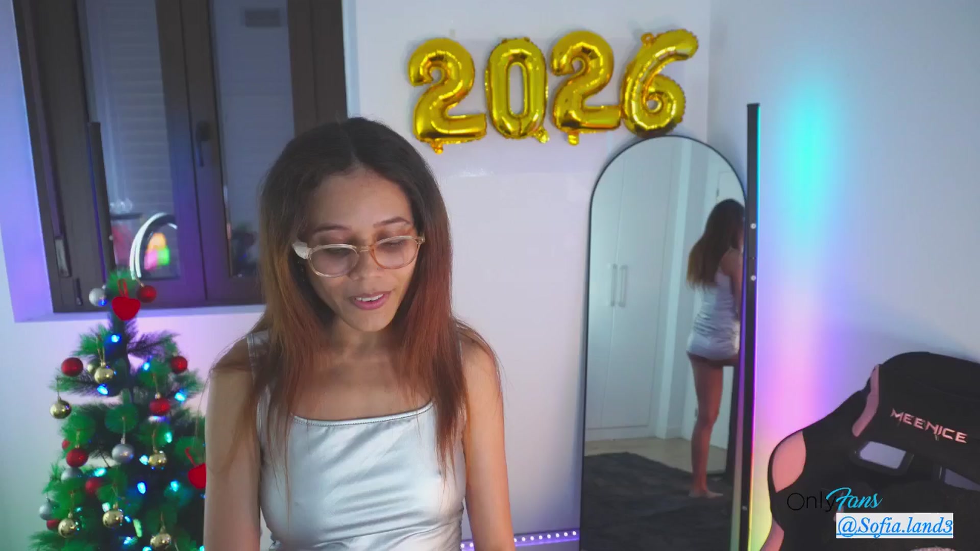 Gallery image thumbnail from pamela_land's myfreecams stream on, 01/08/2026, 19:47 image 3 of 20