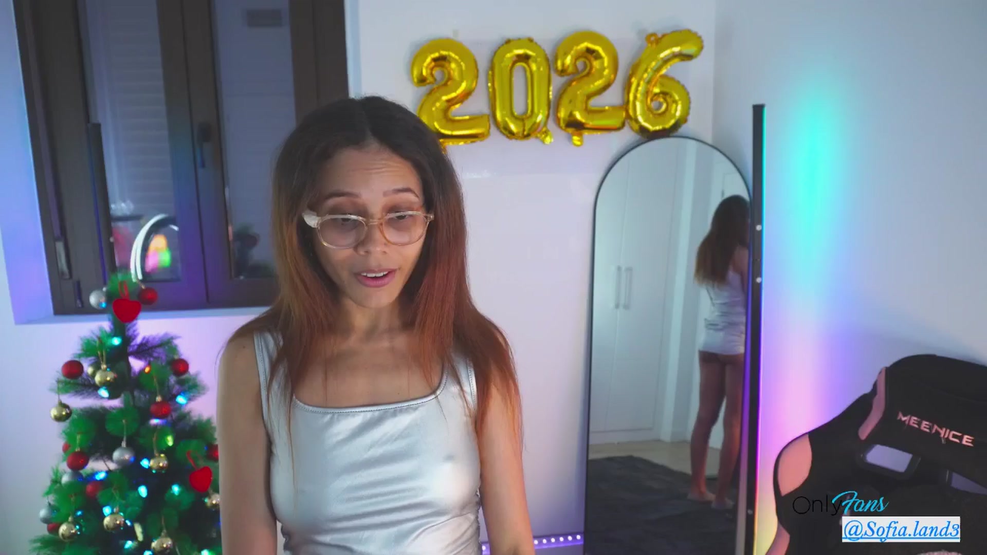 Gallery image thumbnail from pamela_land's myfreecams stream on, 01/08/2026, 19:47 image 2 of 20