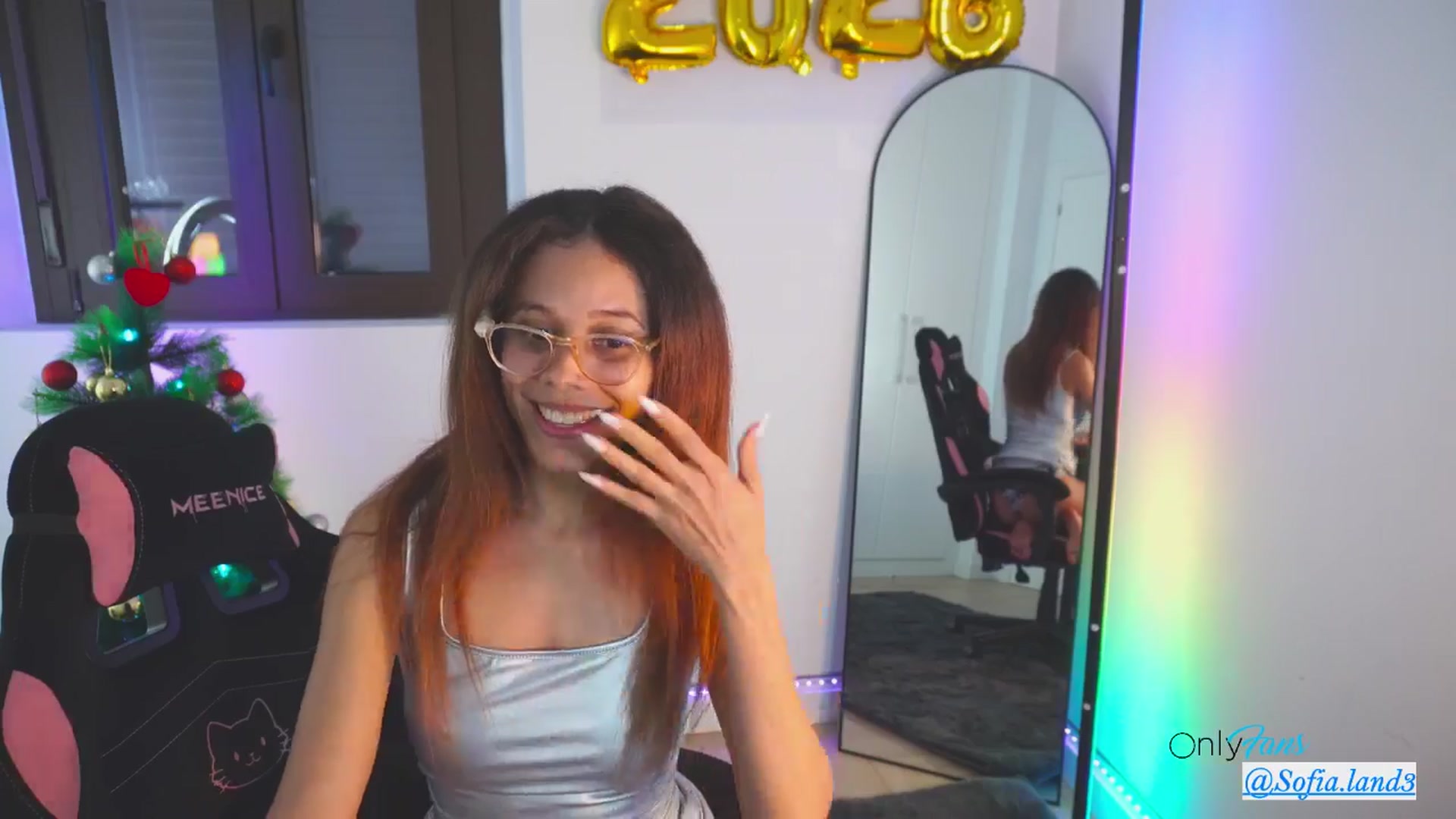 Gallery image thumbnail from pamela_land's myfreecams stream on, 01/08/2026, 20:56 image 20 of 20