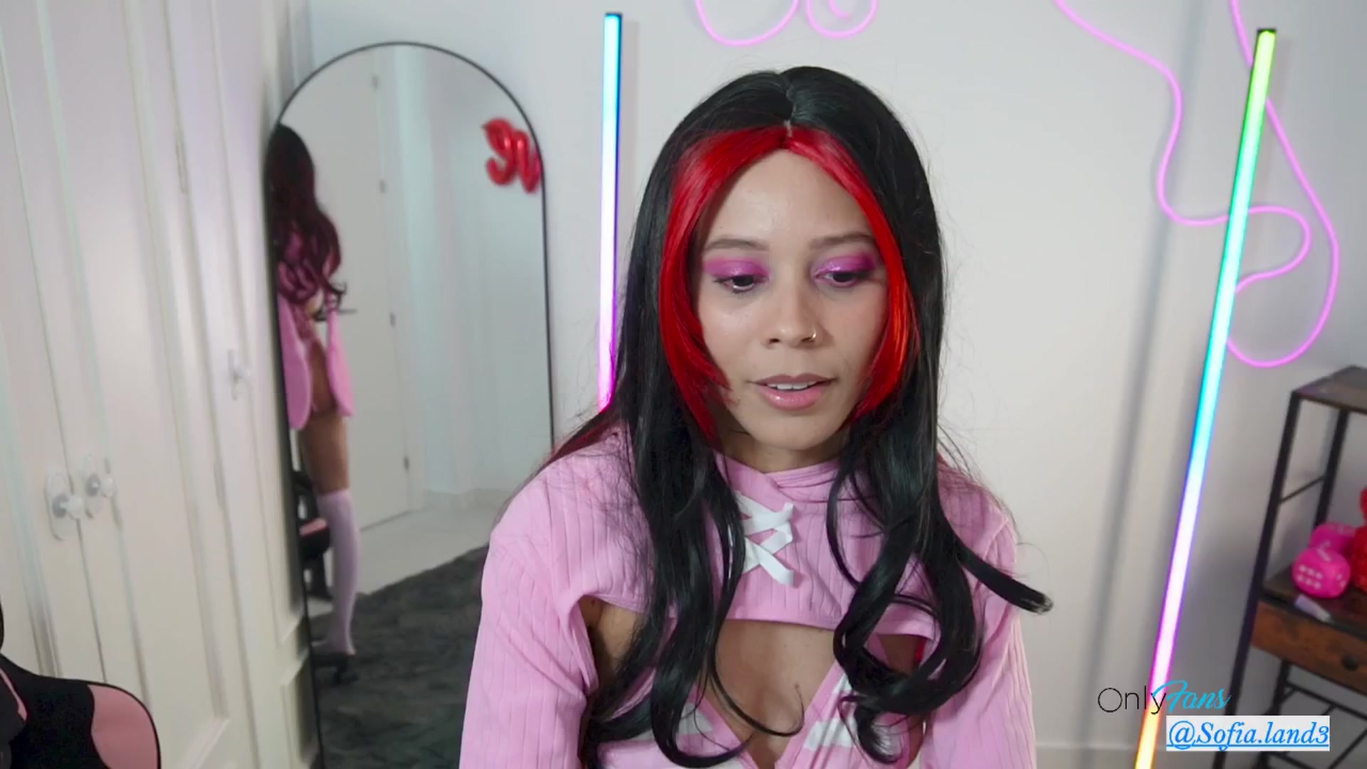 Gallery image thumbnail from pamela_land's myfreecams stream on, 04/05/2026, 17:36 image 20 of 20