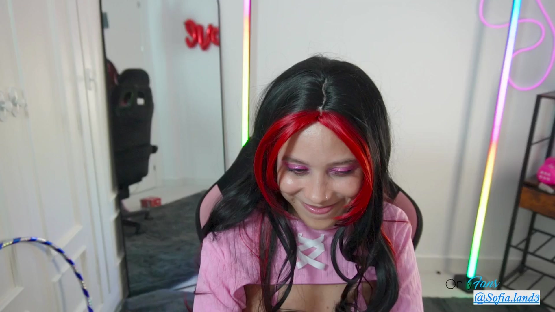 Gallery image thumbnail from pamela_land's myfreecams stream on, 04/06/2026, 01:02 image 20 of 20