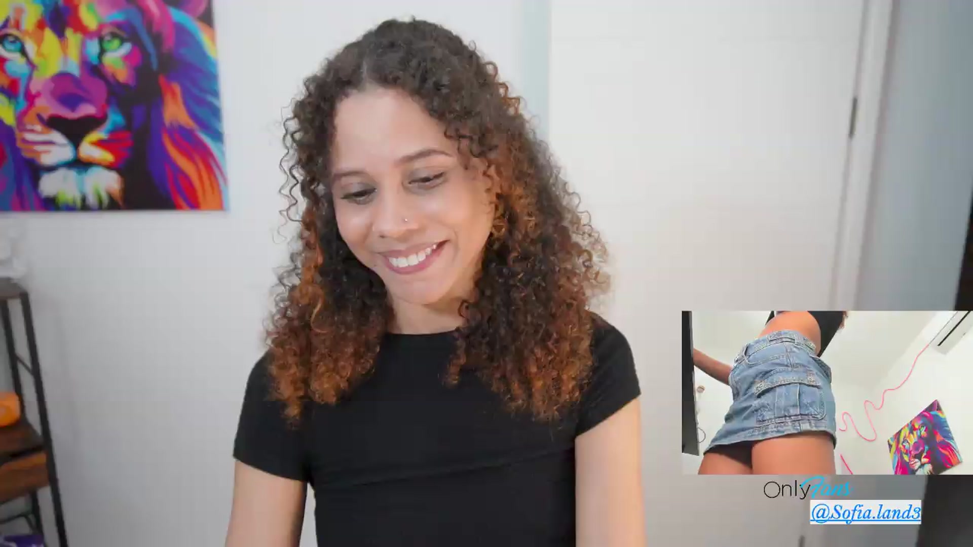 Gallery image thumbnail from pamela_land's myfreecams stream on, 06/22/2026, 24:25 image 18 of 20