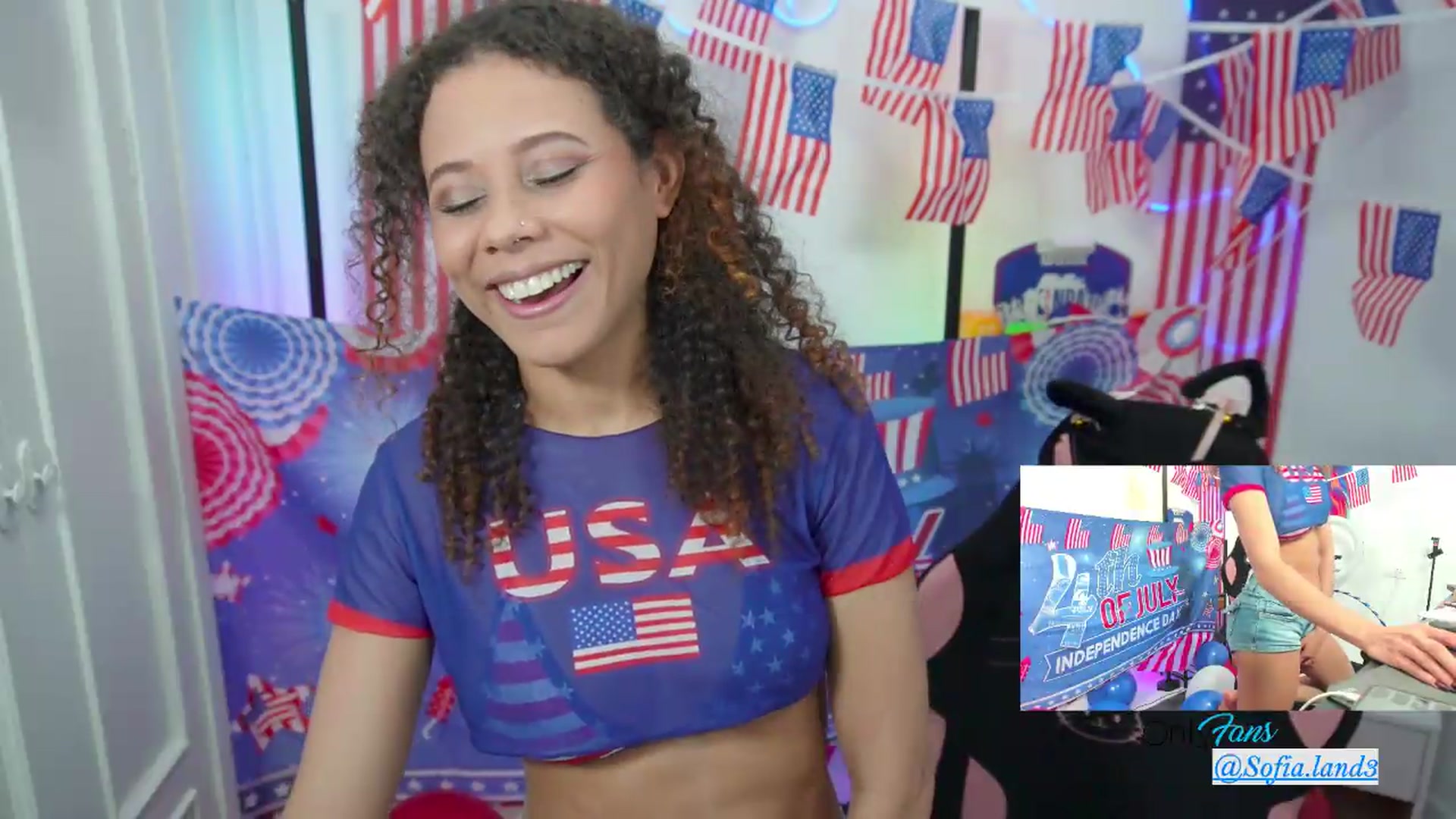 Gallery image thumbnail from pamela_land's myfreecams stream on, 07/05/2026, 09:07 image 12 of 20