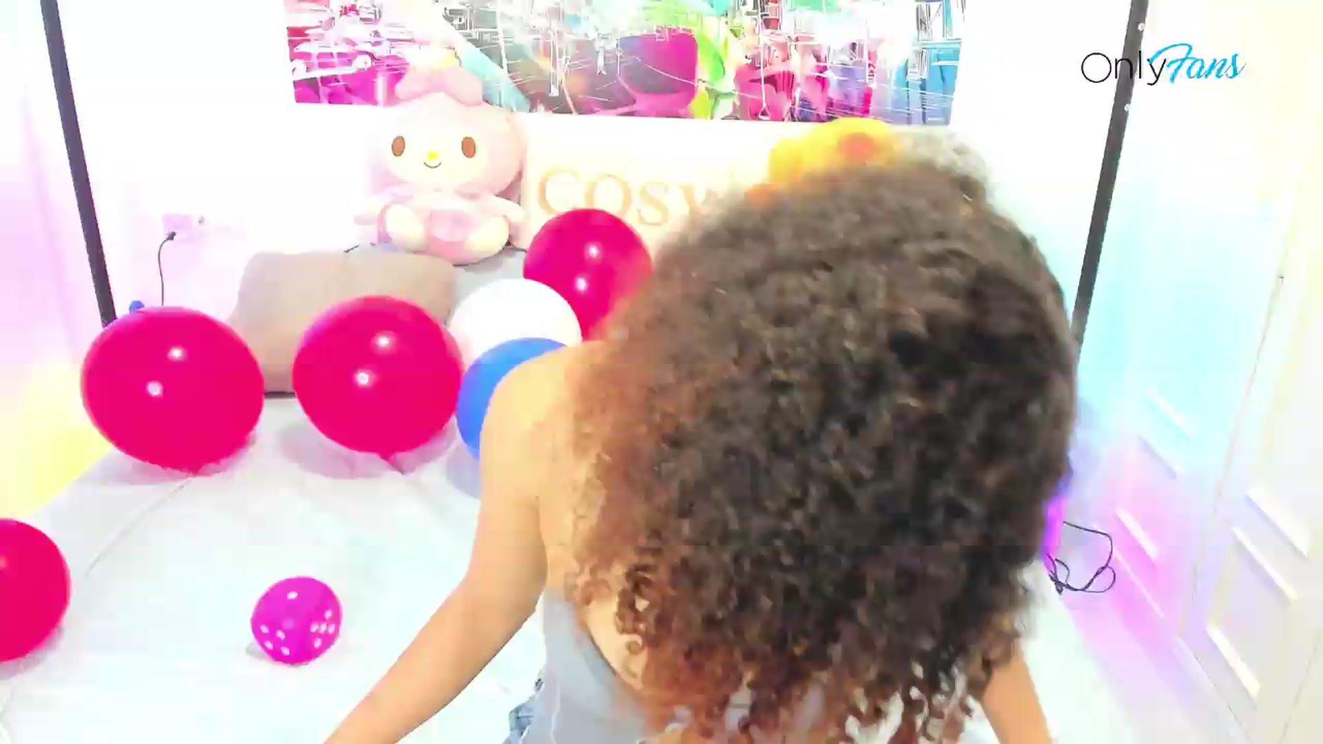Gallery image thumbnail from pamela_land's myfreecams stream on, 08/09/2026, 22:47 image 14 of 20