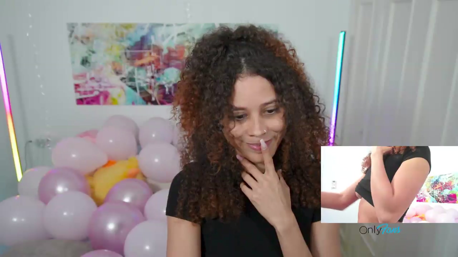 Gallery image thumbnail from pamela_land's myfreecams stream on, 08/30/2026, 24:18 image 14 of 20