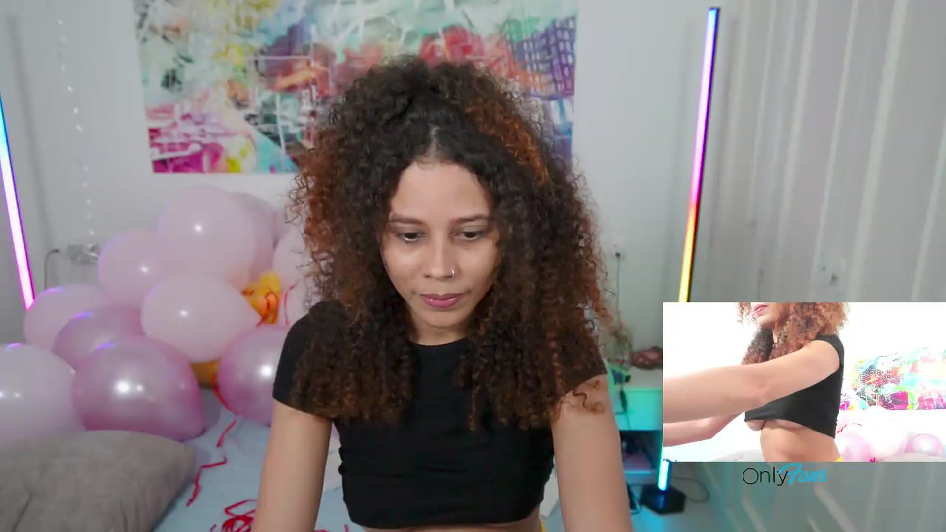 Gallery image thumbnail from pamela_land's myfreecams stream on, 08/30/2026, 24:18 image 17 of 20