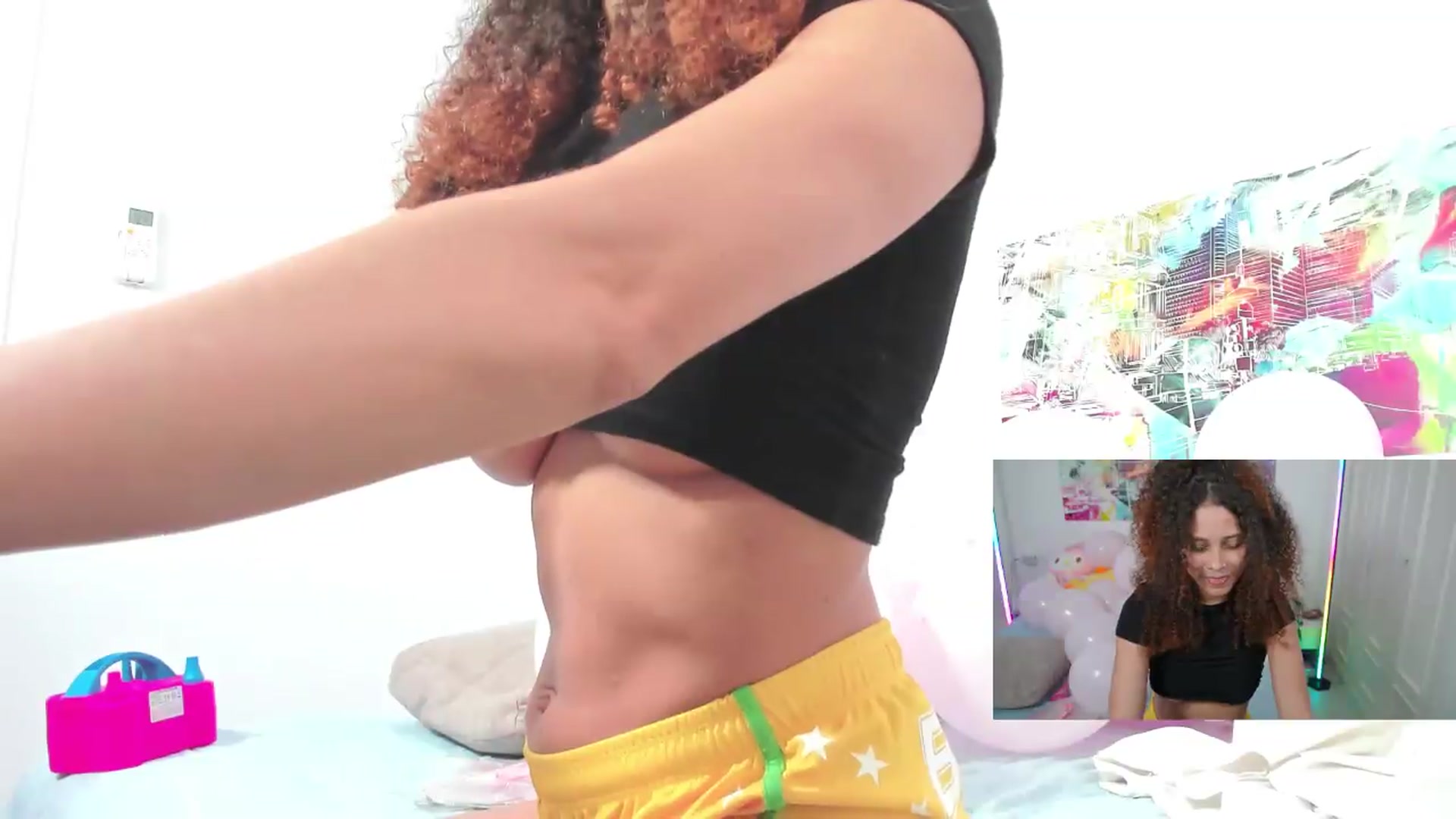 Gallery image thumbnail from pamela_land's myfreecams stream on, 08/30/2026, 24:18 image 8 of 20