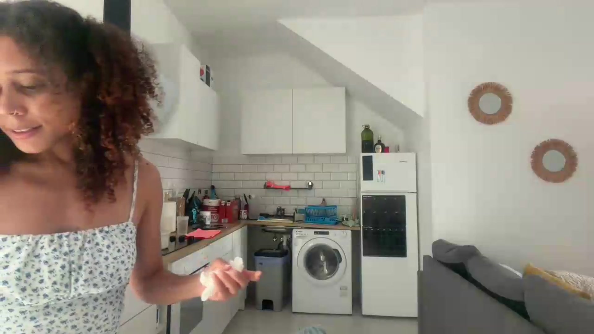 Gallery image thumbnail from pamela_land's myfreecams stream on, 10/02/2026, 14:21 image 14 of 20