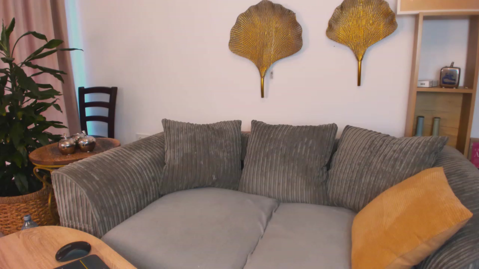 Gallery image thumbnail from pamella_4u's myfreecams stream on, 06/08/2023, 13:49 image 5 of 20