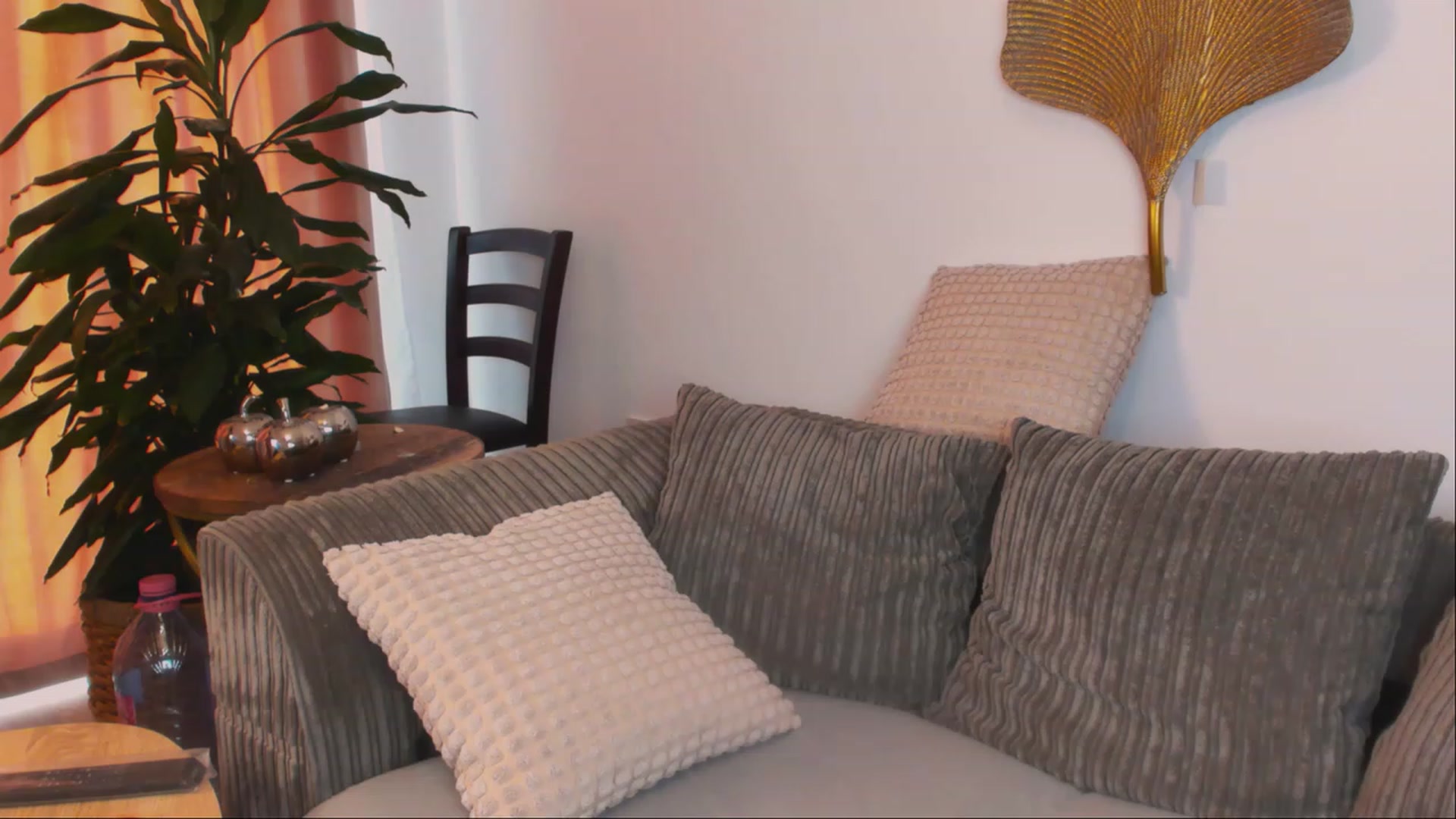 Gallery image thumbnail from pamella_4u's myfreecams stream on, 07/21/2023, 17:18 image 6 of 20