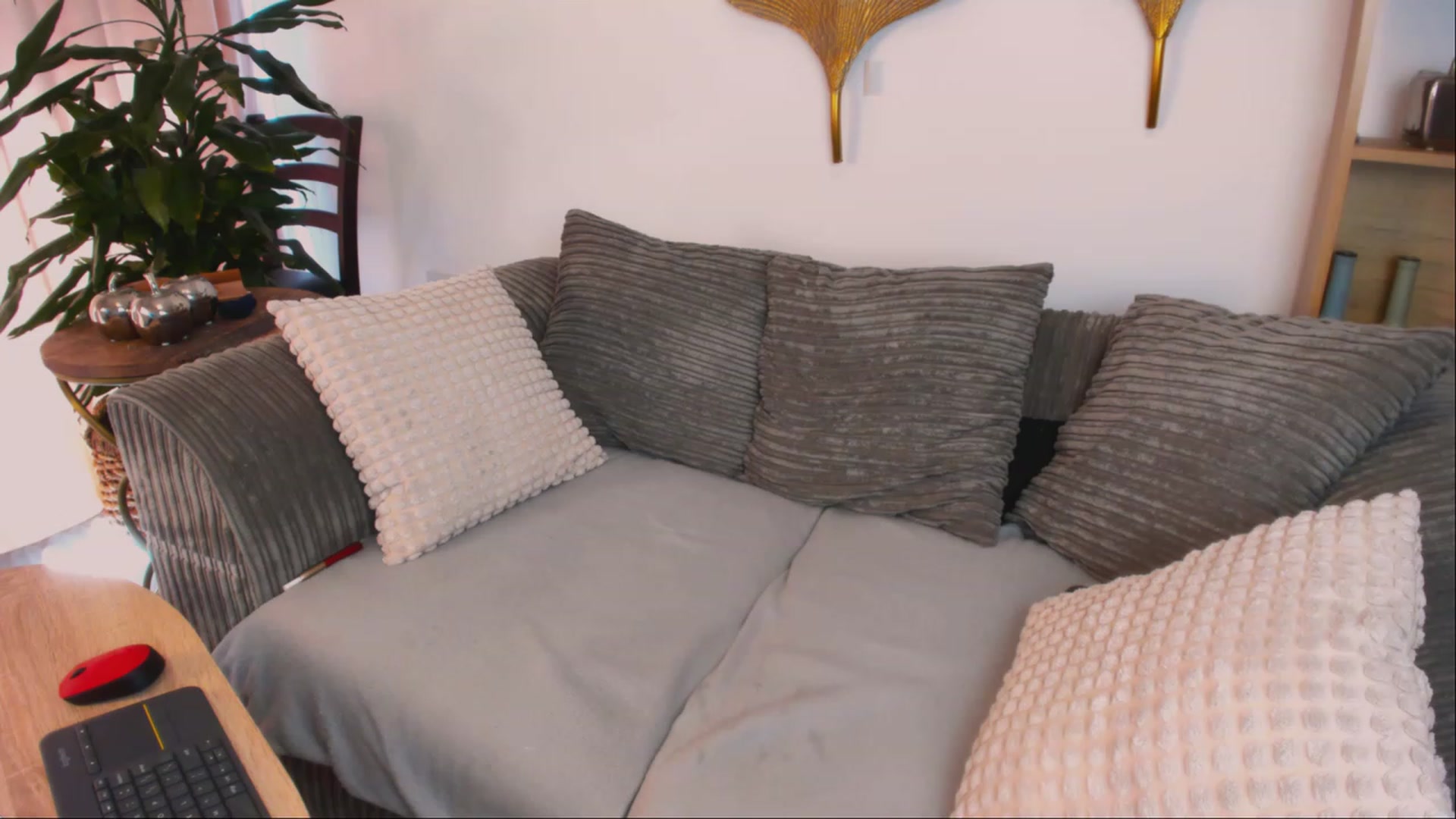 Gallery image thumbnail from pamella_4u's myfreecams stream on, 07/22/2023, 15:01 image 15 of 20
