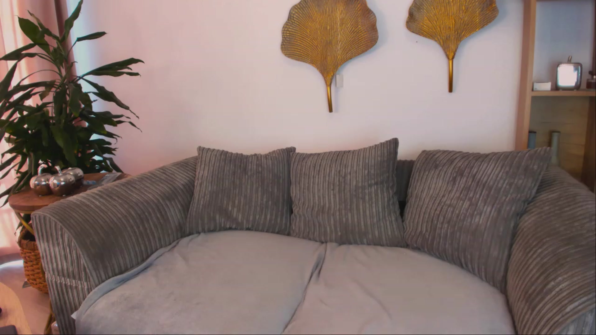 Gallery image thumbnail from pamella_4u's myfreecams stream on, 08/01/2023, 16:41 image 12 of 20