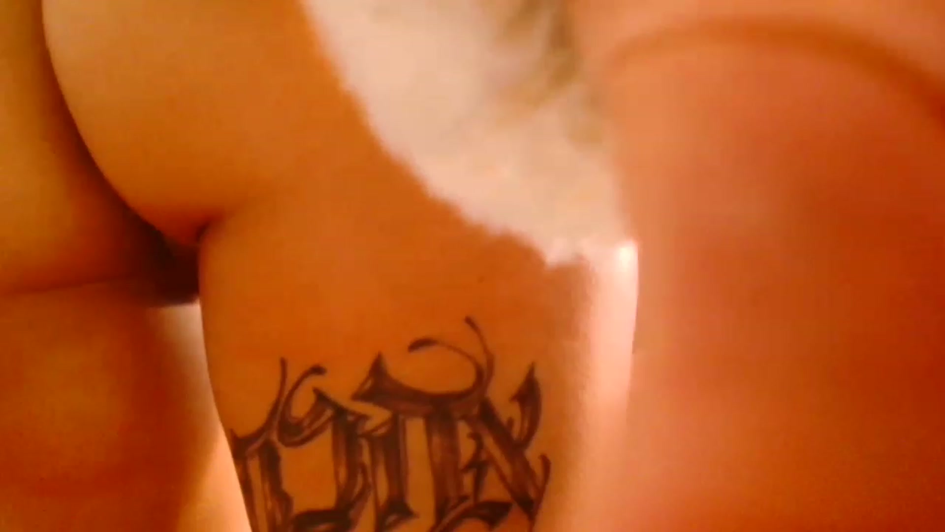Gallery image thumbnail from panther_queen's myfreecams stream on, 11/16/2022, 08:32 image 4 of 20
