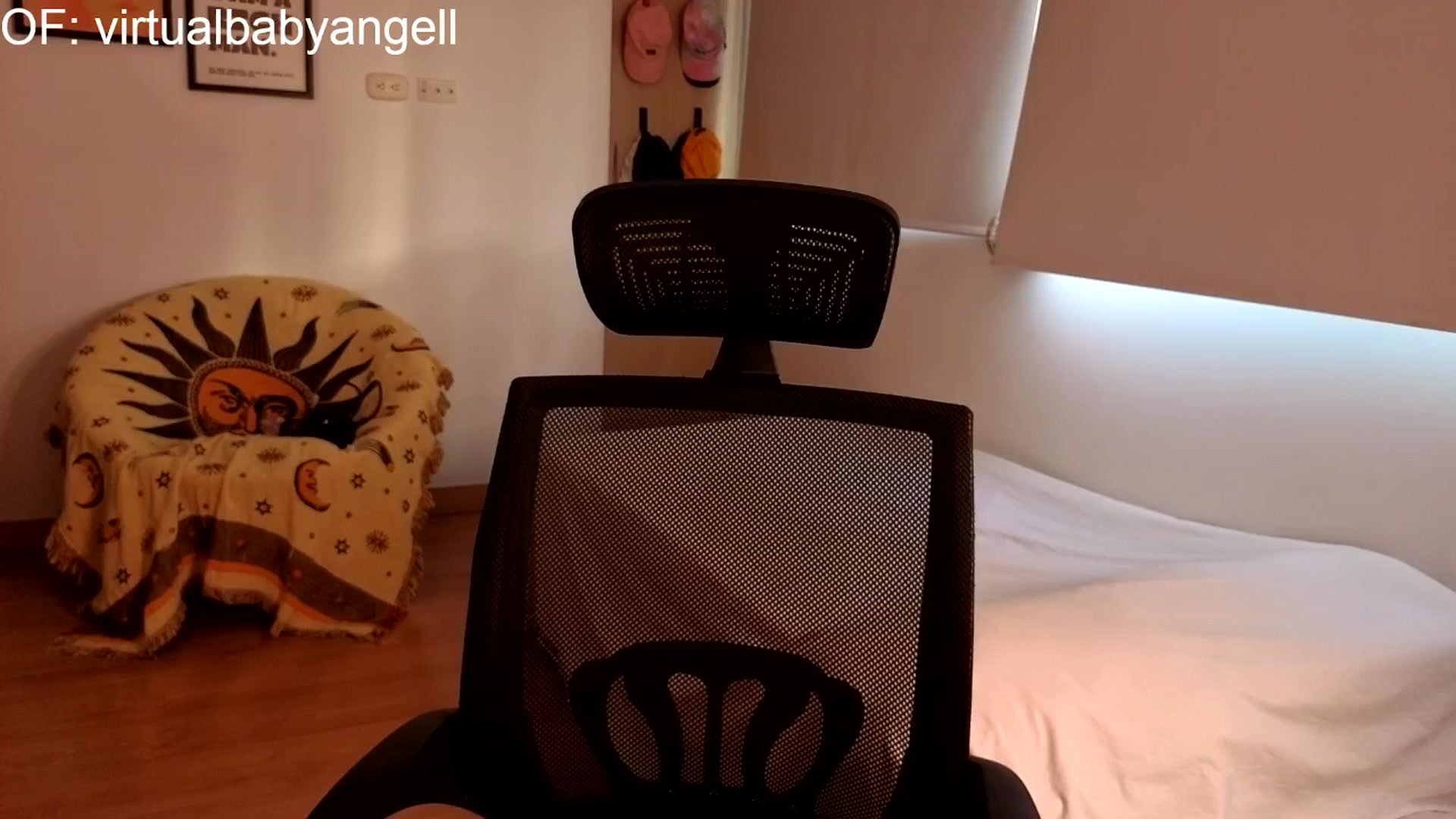 Gallery image thumbnail from paris_texas's myfreecams stream on, 12/31/2025, 21:59 image 17 of 20