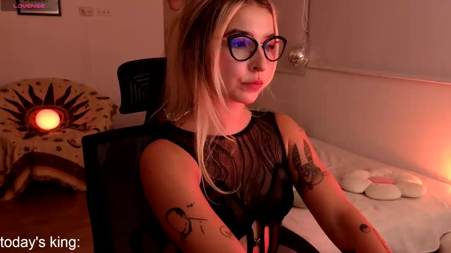 Gallery image thumbnail from paris_texas's myfreecams stream on, 07/29/2026, 23:28 image 19 of 20