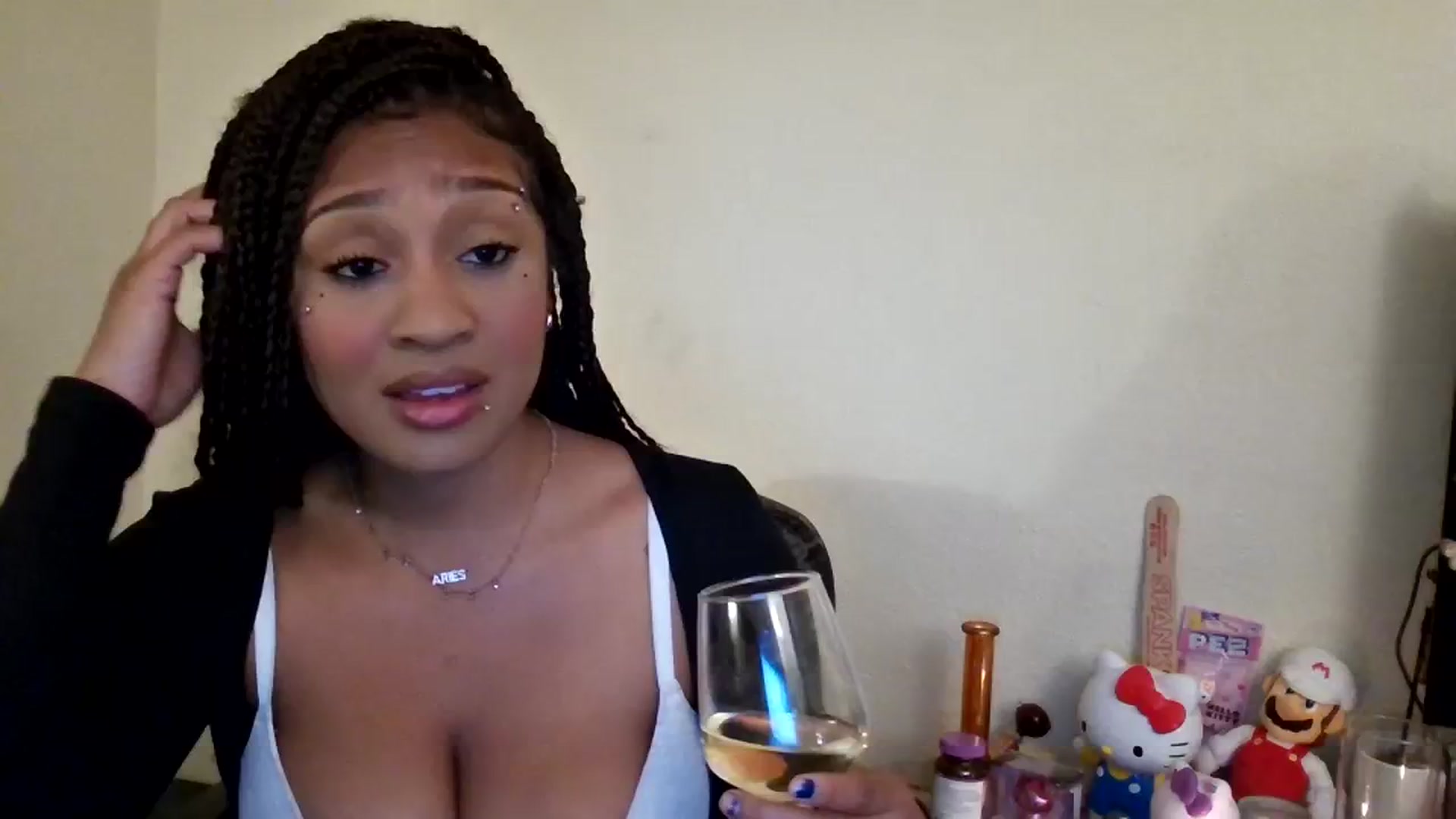 Gallery image thumbnail from pariscream's myfreecams stream on, 11/29/2023, 10:43 image 20 of 20