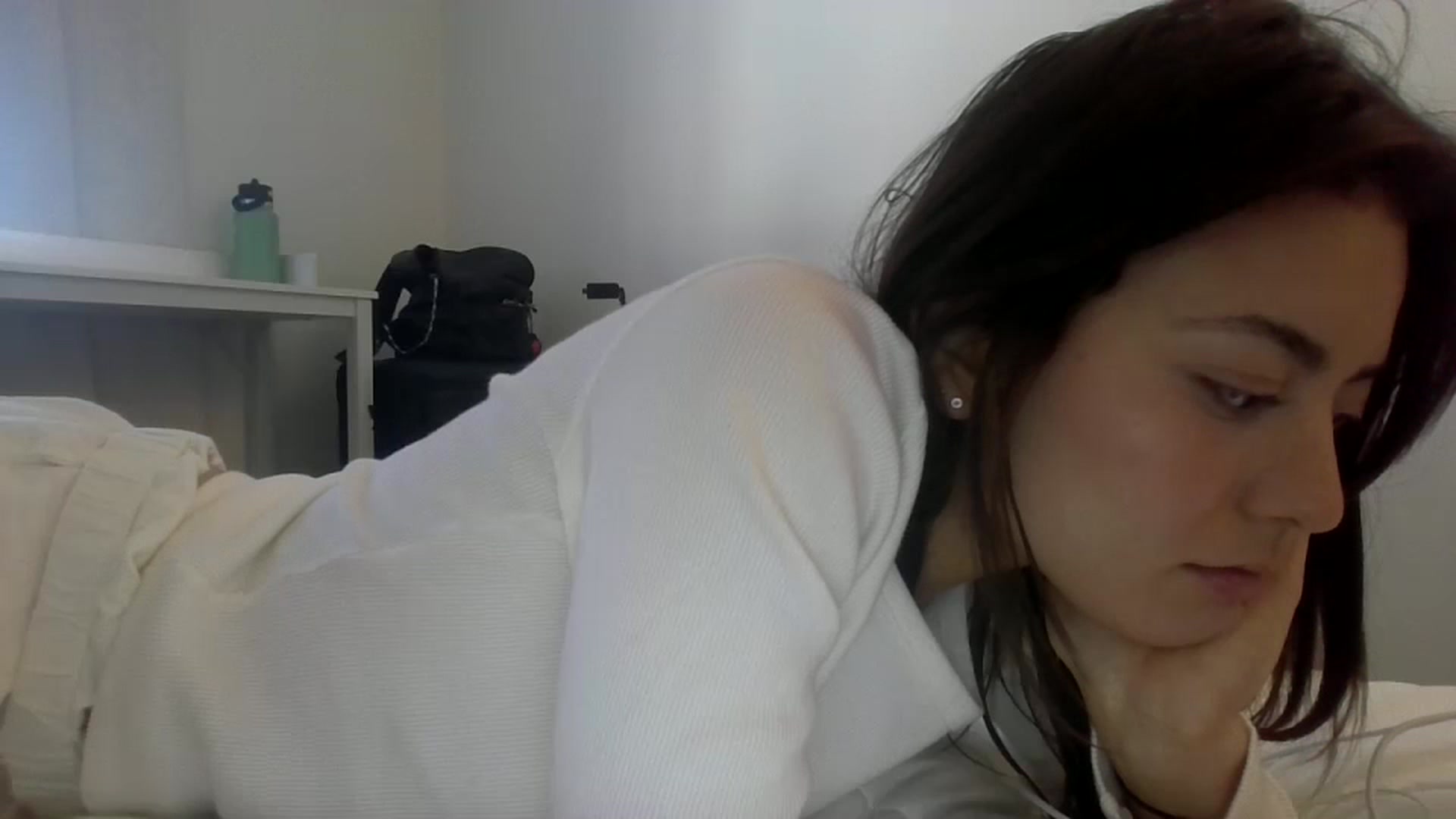 Gallery image thumbnail from partybunny's myfreecams stream on, 09/29/2024, 17:35 image 2 of 20