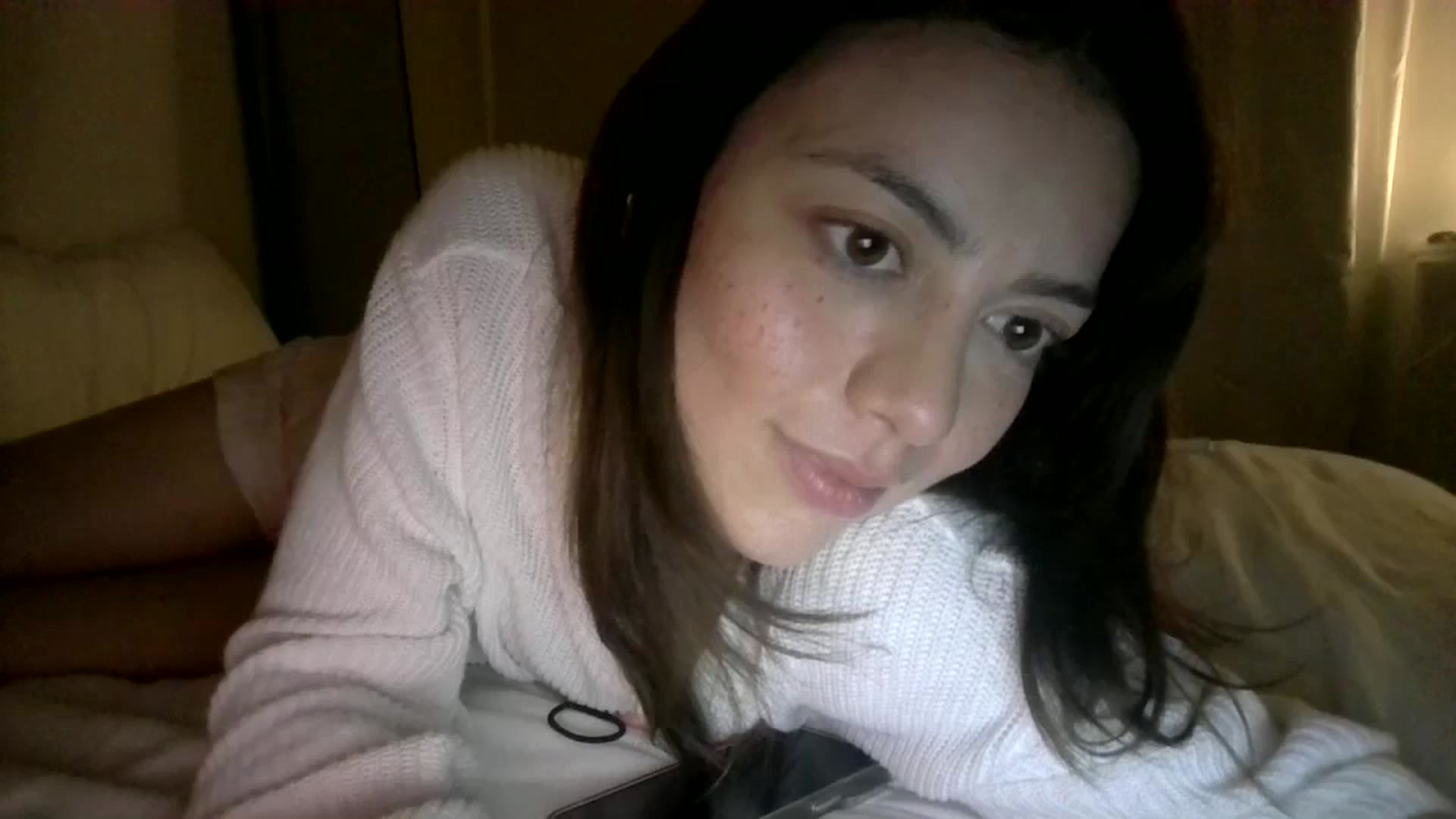 Gallery image thumbnail from partybunny's myfreecams stream on, 10/01/2024, 02:58 image 11 of 20