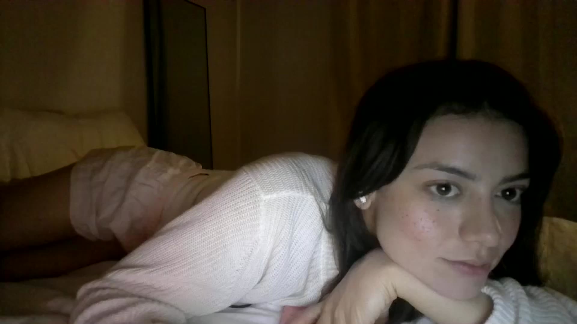 Gallery image thumbnail from partybunny's myfreecams stream on, 10/01/2024, 02:58 image 5 of 20
