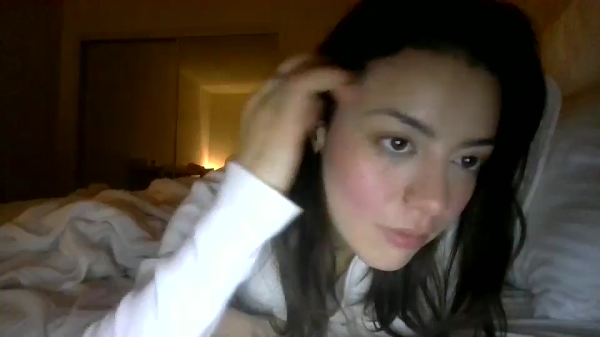 Gallery image thumbnail from partybunny's myfreecams stream on, 10/01/2024, 06:45 image 8 of 20