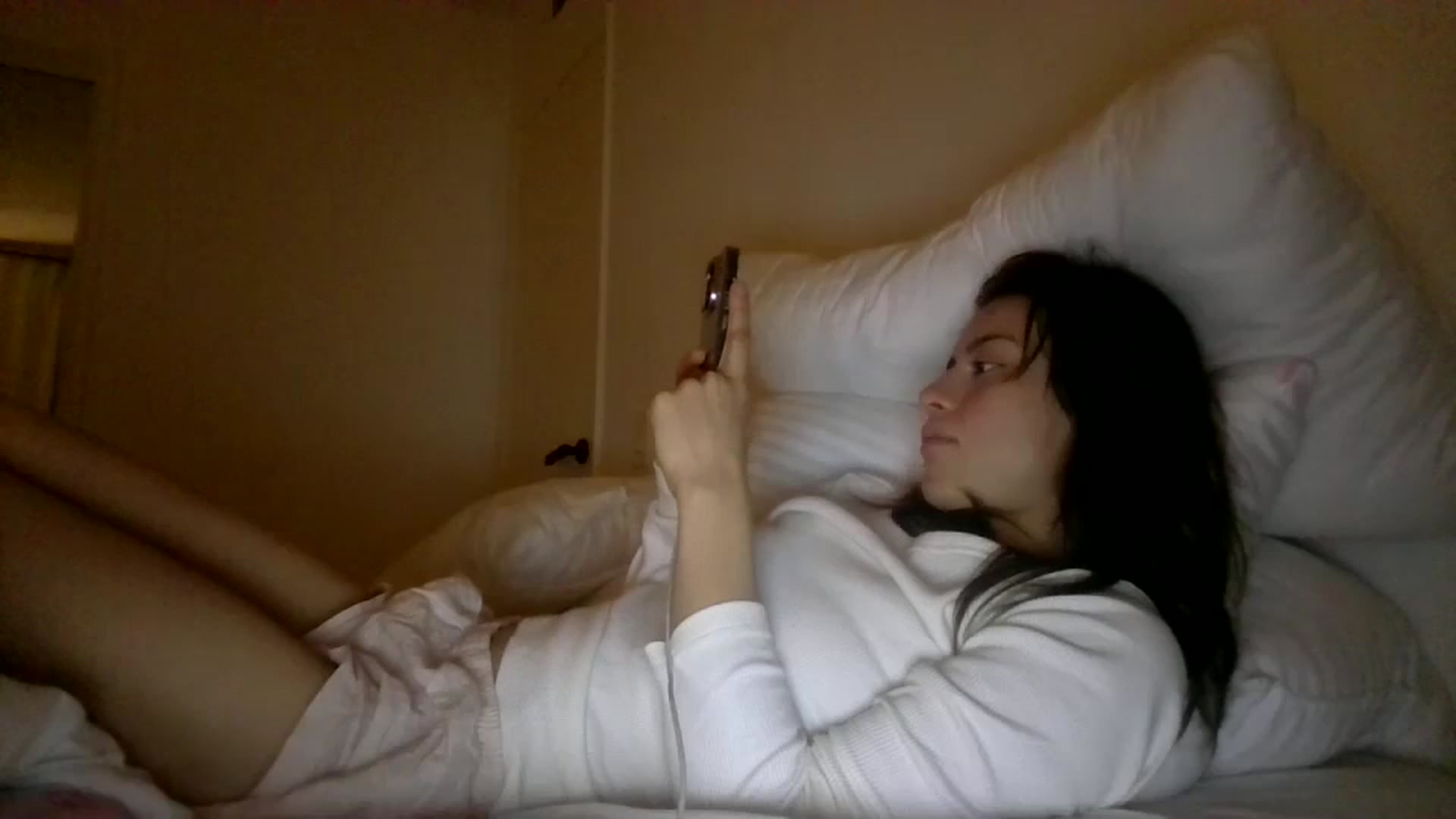 Gallery image thumbnail from partybunny's myfreecams stream on, 10/01/2024, 06:45 image 4 of 20