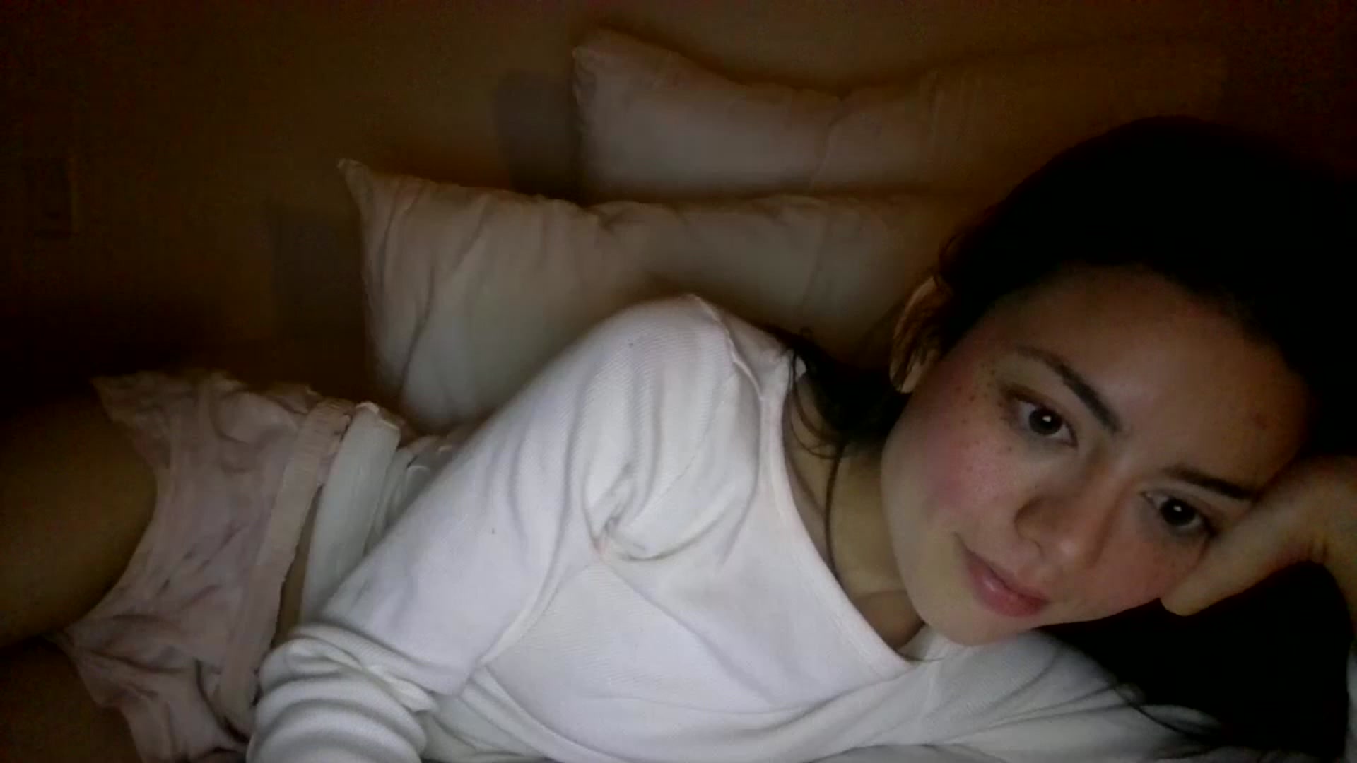Gallery image thumbnail from partybunny's myfreecams stream on, 10/01/2024, 06:45 image 19 of 20