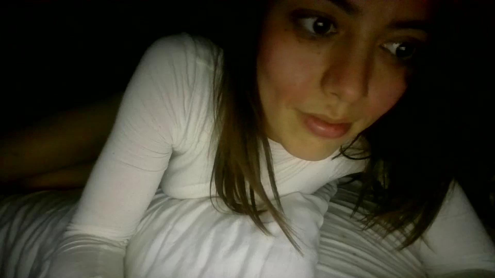 Gallery image thumbnail from partybunny's myfreecams stream on, 10/07/2024, 24:50 image 11 of 20