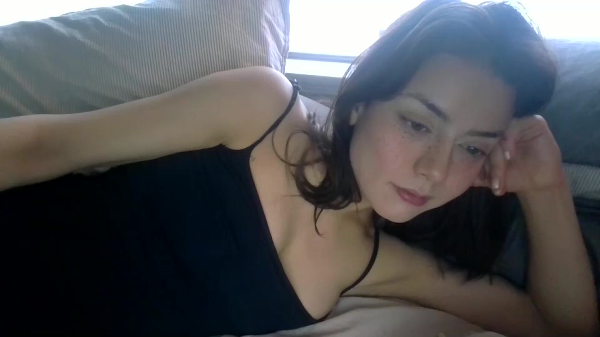 Gallery image thumbnail from partybunny's myfreecams stream on, 10/12/2024, 23:45 image 19 of 20