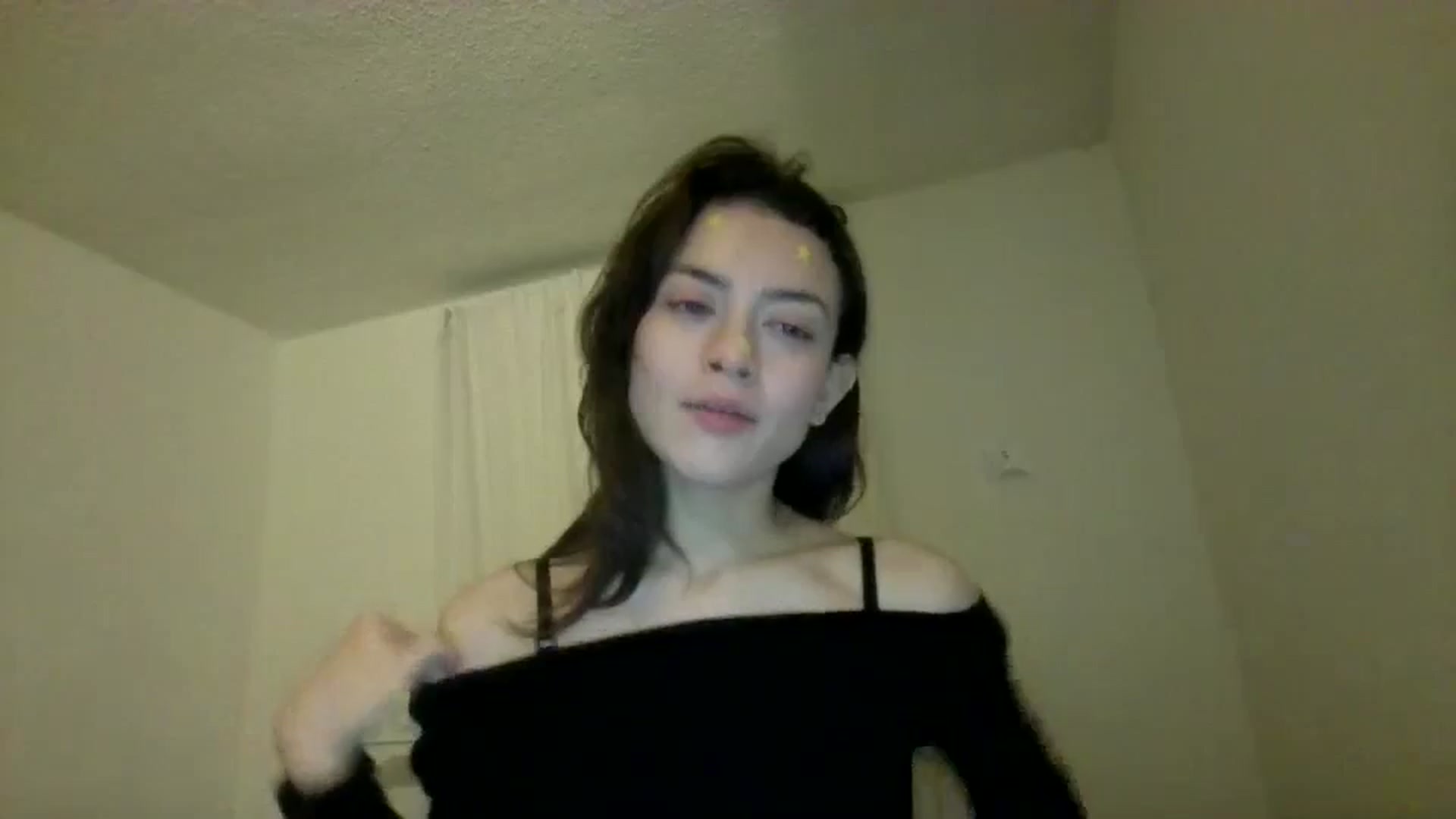 Gallery image thumbnail from partybunny's myfreecams stream on, 10/20/2024, 08:36 image 19 of 20