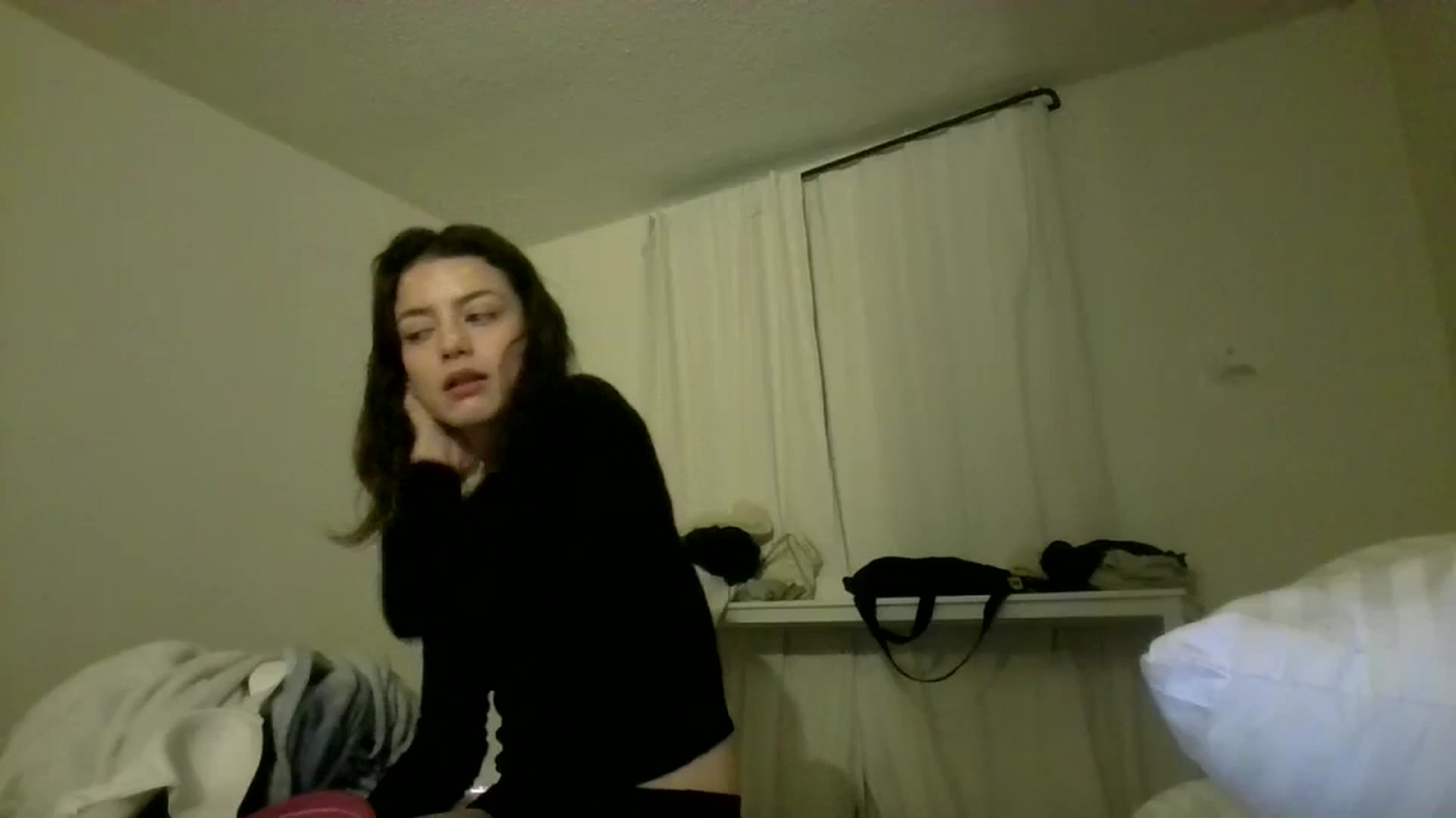 Gallery image thumbnail from partybunny's myfreecams stream on, 10/20/2024, 08:36 image 3 of 20