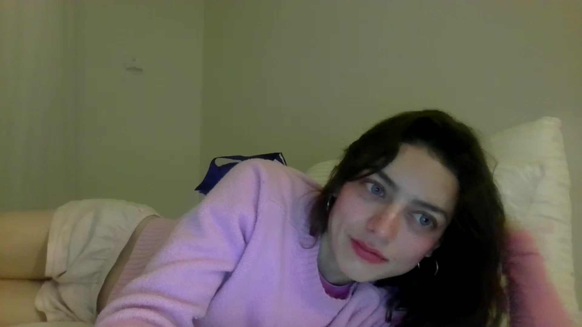 Gallery image thumbnail from partybunny's myfreecams stream on, 10/24/2024, 11:01 image 6 of 20