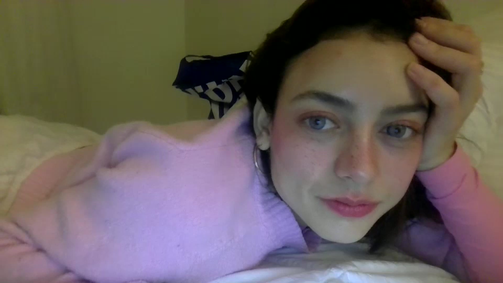 Gallery image thumbnail from partybunny's myfreecams stream on, 10/24/2024, 11:01 image 10 of 20