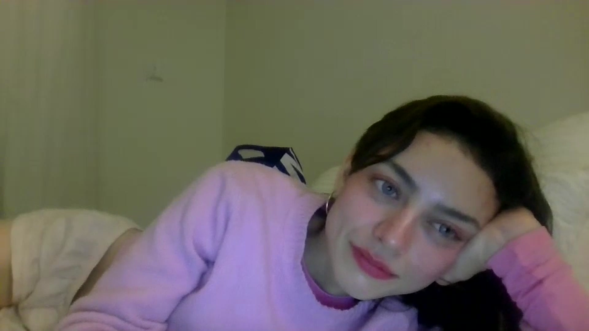Gallery image thumbnail from partybunny's myfreecams stream on, 10/24/2024, 11:01 image 2 of 20