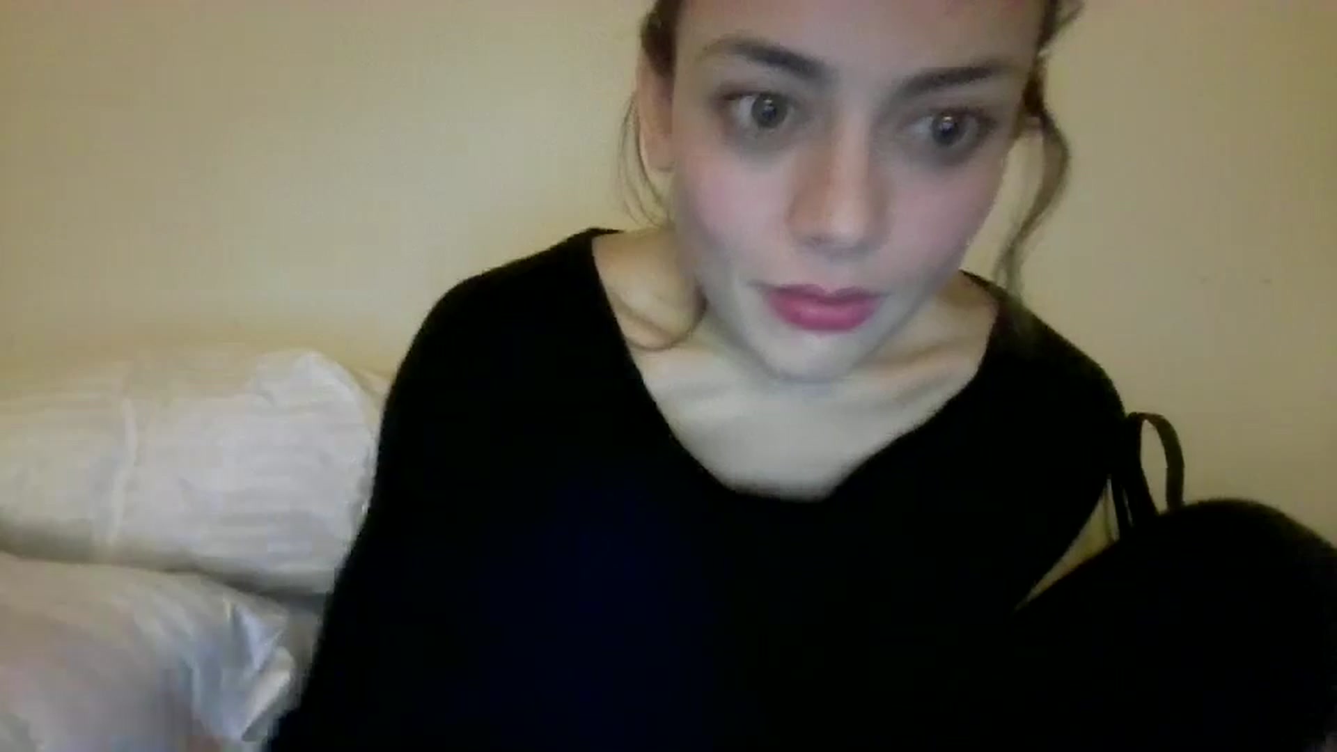 Gallery image thumbnail from partybunny's myfreecams stream on, 11/04/2024, 06:28 image 7 of 20
