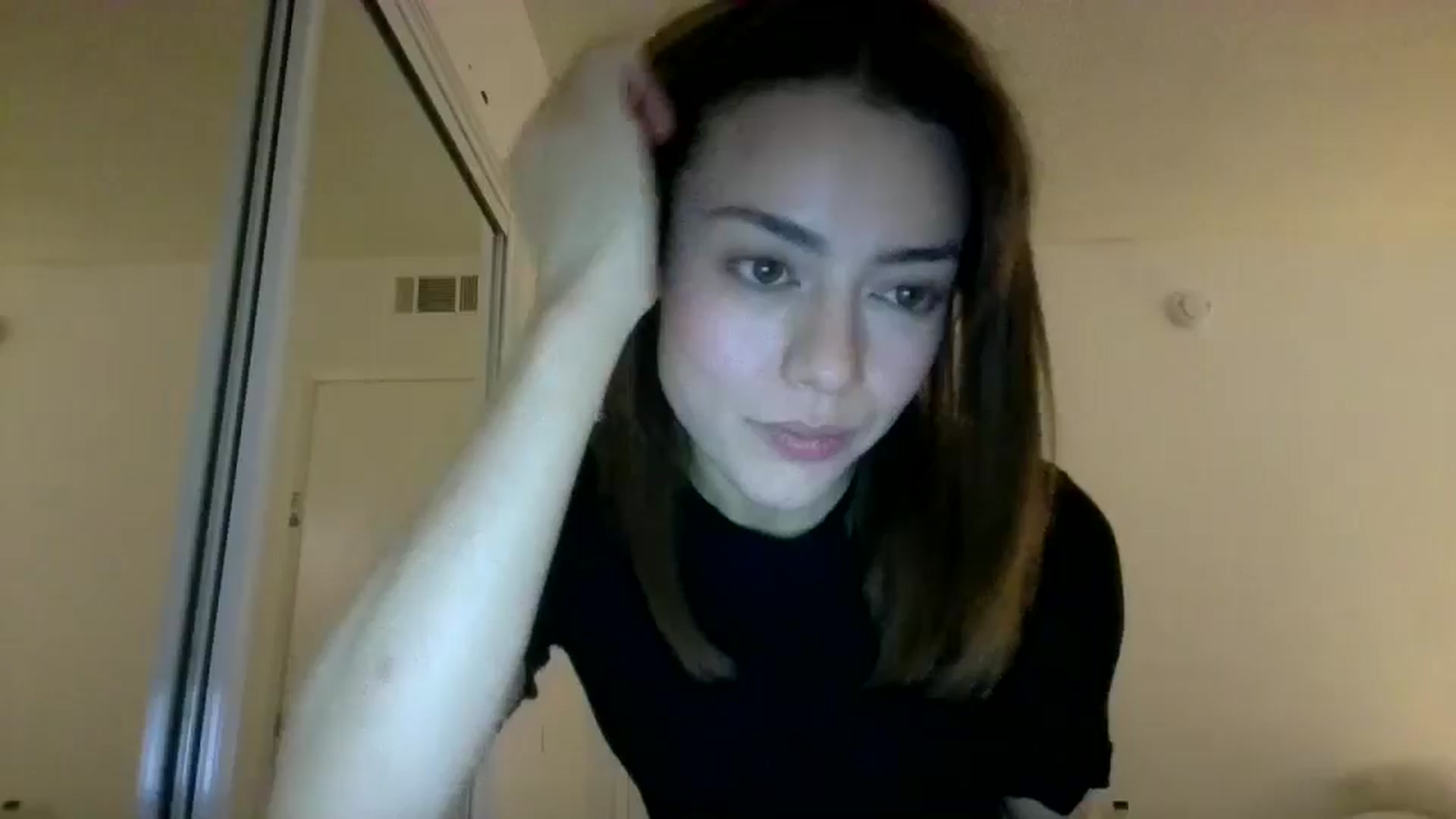Gallery image thumbnail from partybunny's myfreecams stream on, 11/26/2024, 19:25 image 16 of 20
