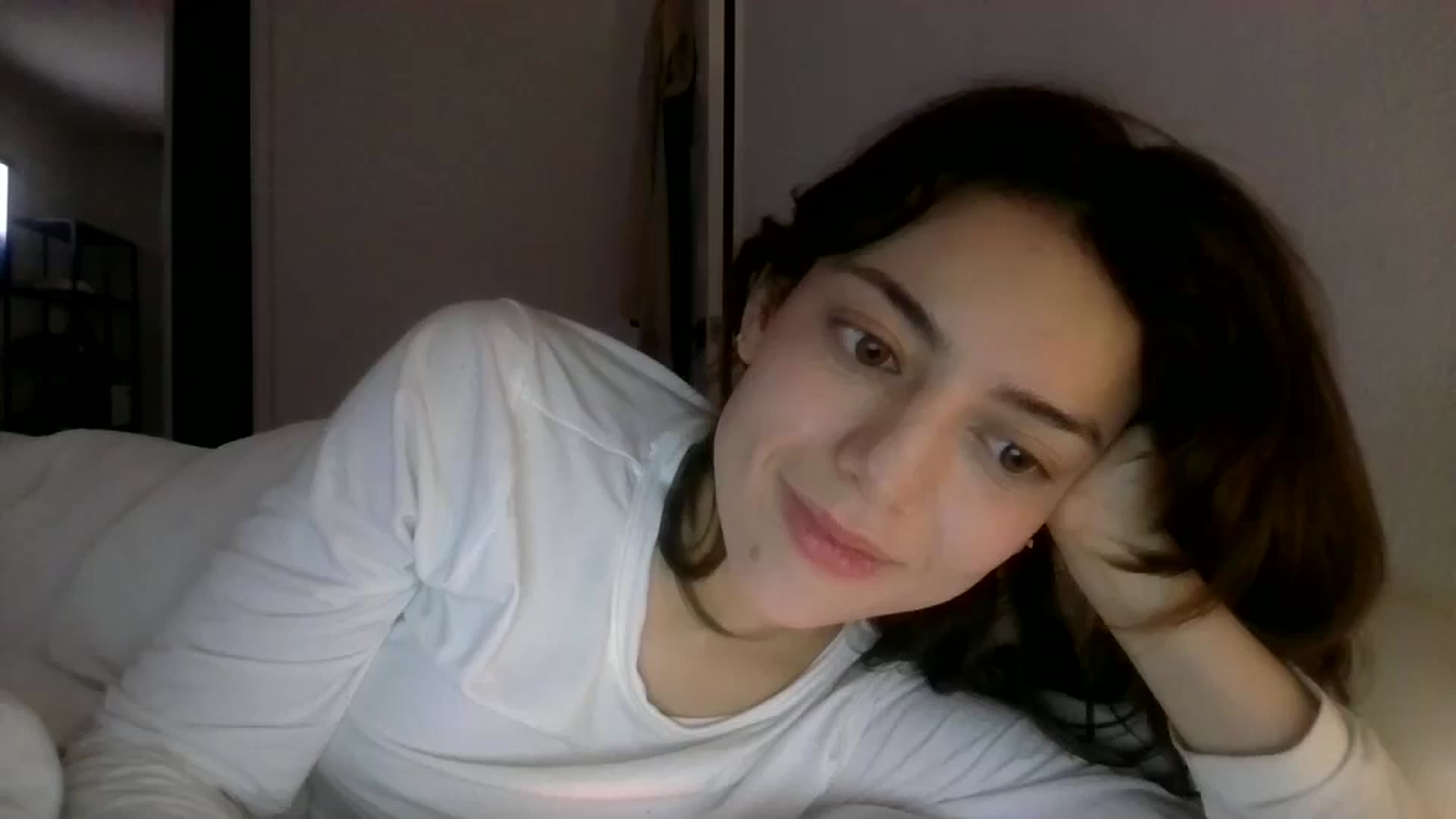 Gallery image thumbnail from partybunny's myfreecams stream on, 12/30/2024, 08:55 image 9 of 20