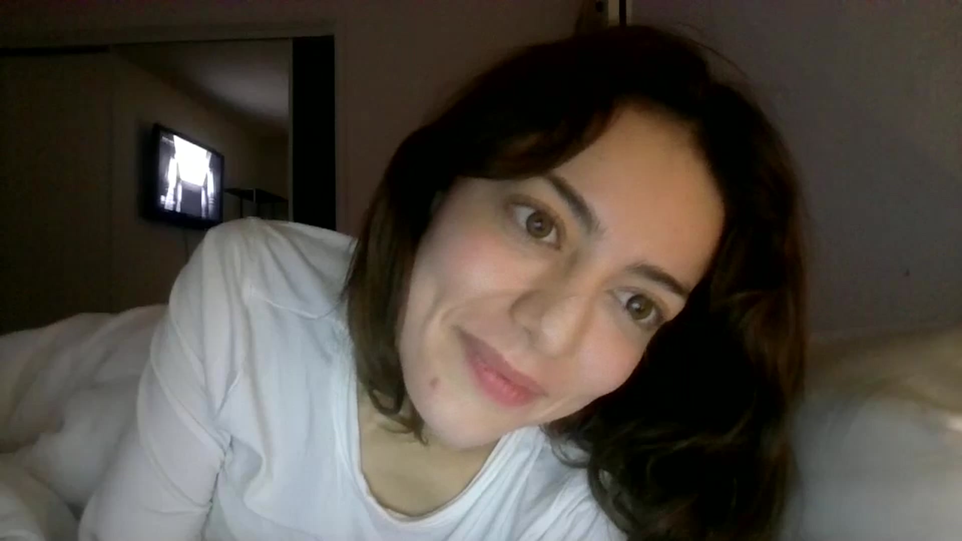Gallery image thumbnail from partybunny's myfreecams stream on, 12/30/2024, 08:55 image 16 of 20