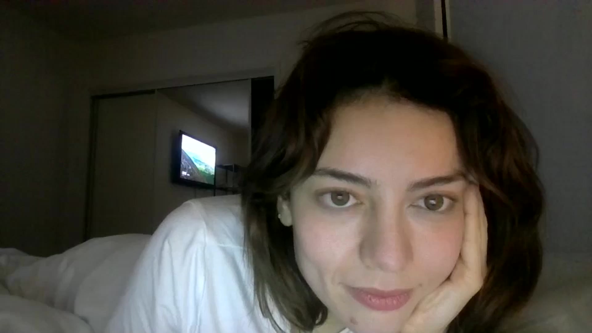 Gallery image thumbnail from partybunny's myfreecams stream on, 12/30/2024, 08:55 image 19 of 20