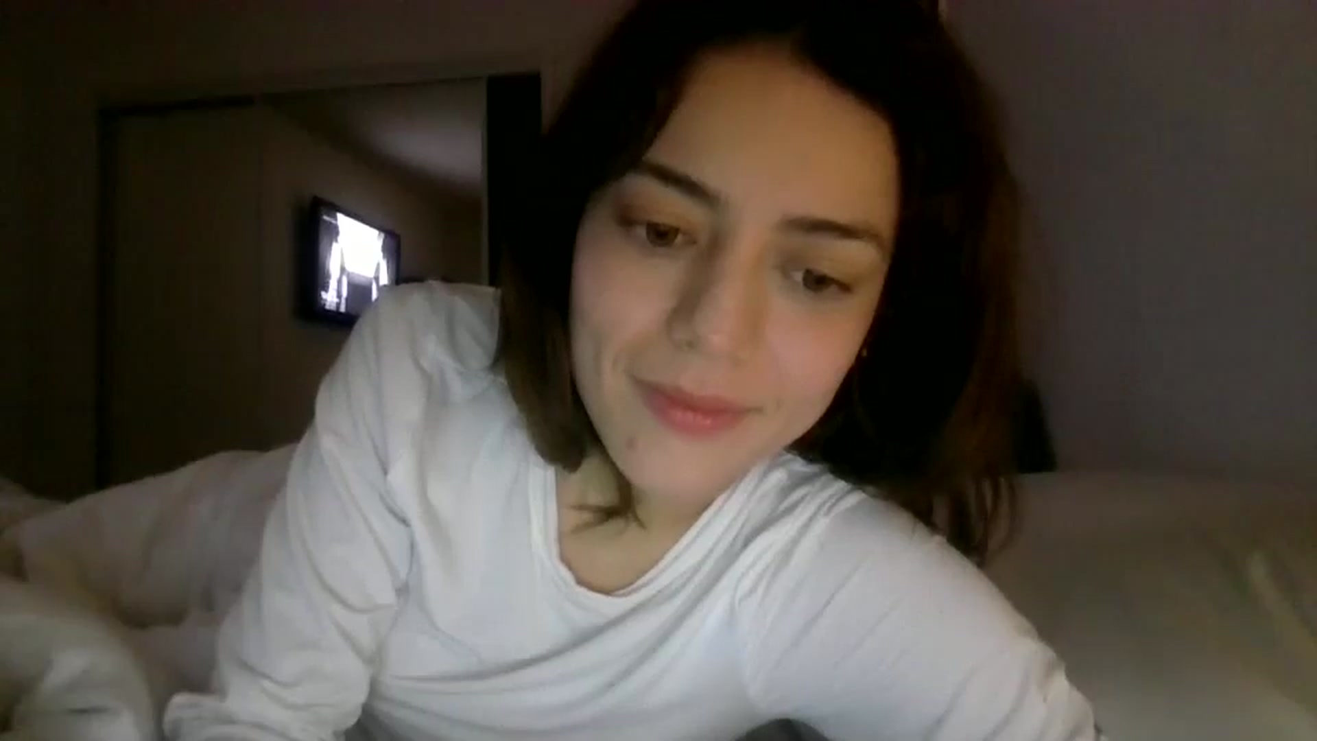Gallery image thumbnail from partybunny's myfreecams stream on, 12/30/2024, 08:55 image 15 of 20