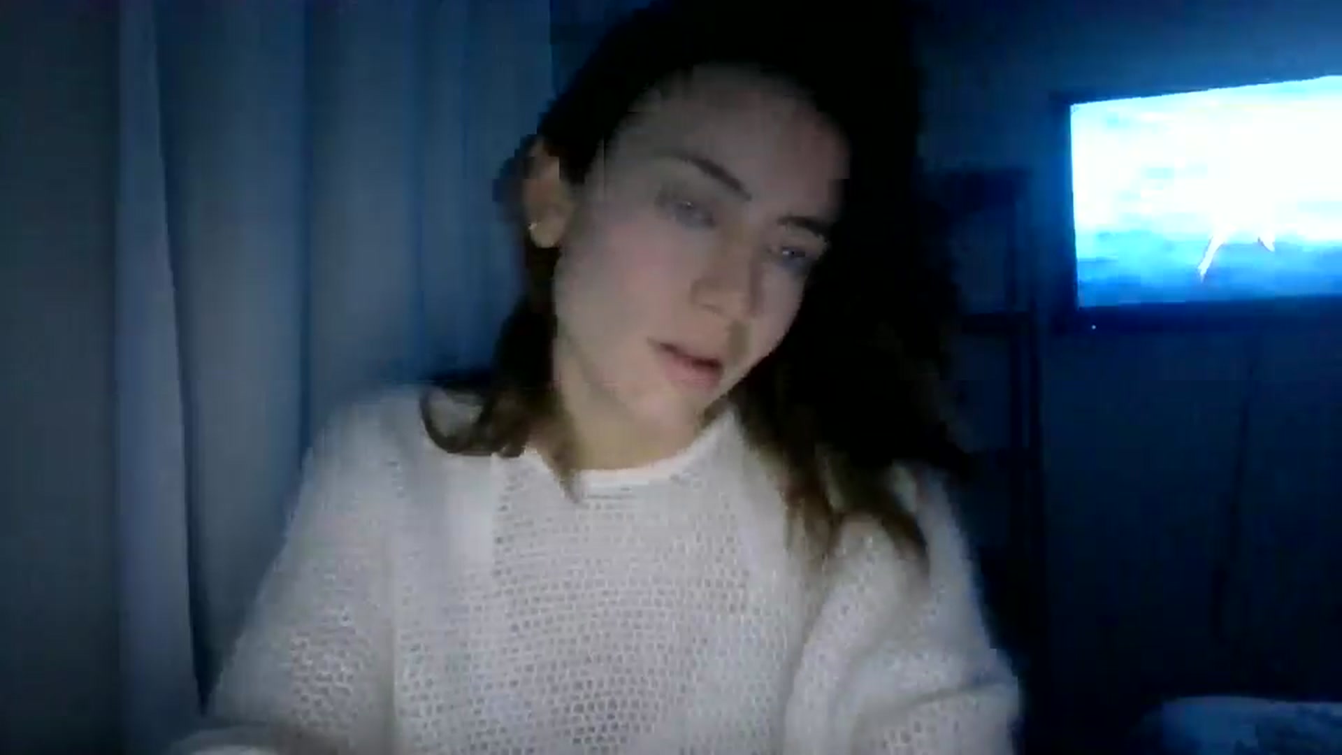 Gallery image thumbnail from partybunny's myfreecams stream on, 12/31/2024, 01:32 image 7 of 20
