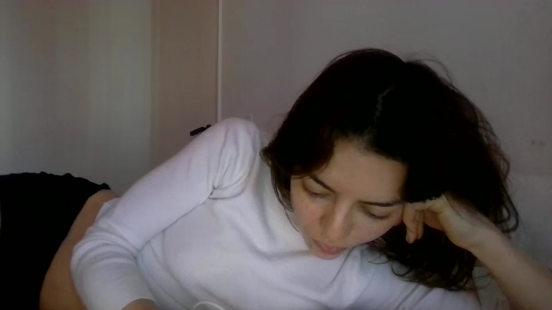 Gallery image thumbnail from partybunny's myfreecams stream on, 01/01/2025, 19:09 image 8 of 20