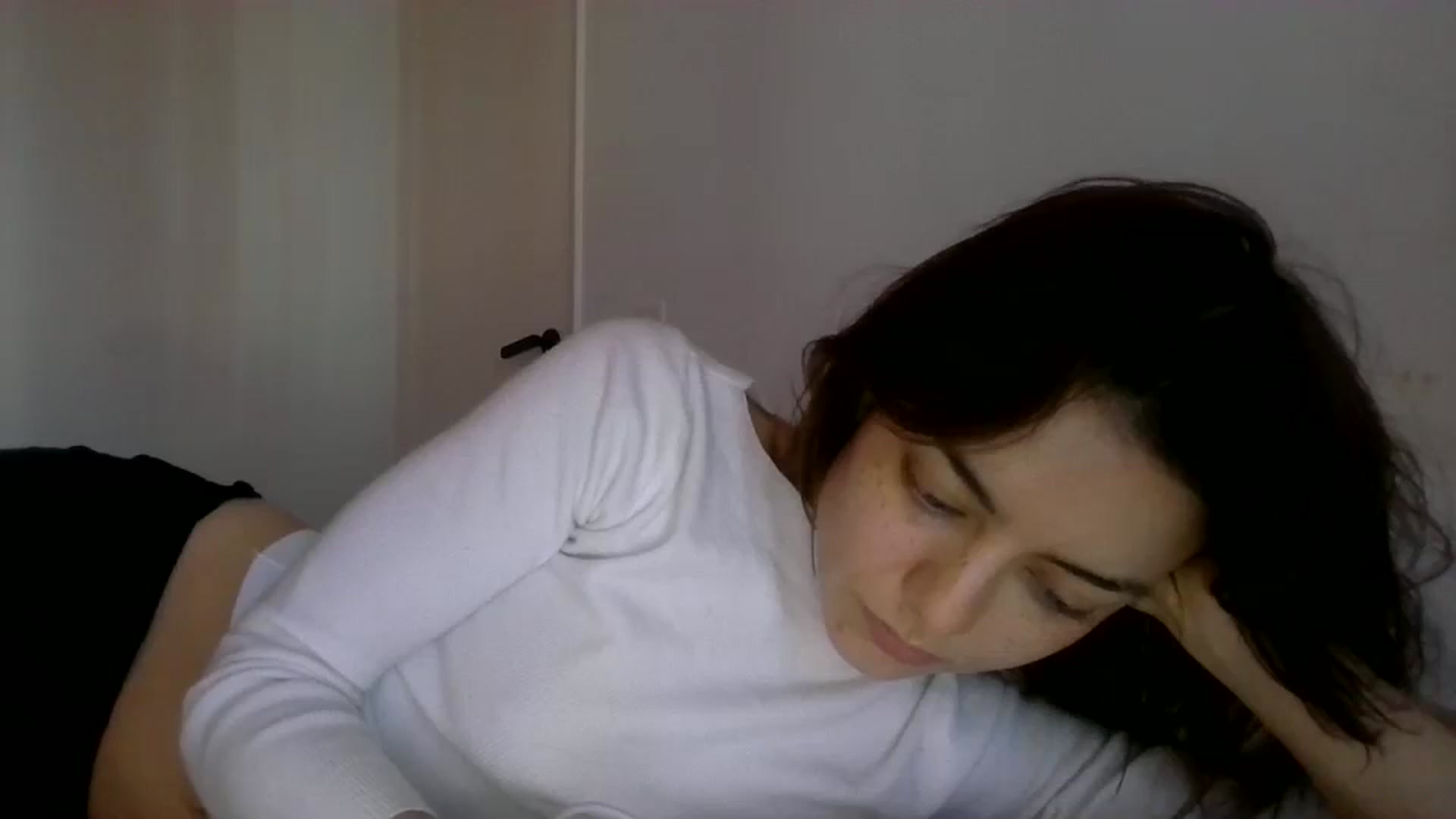 Gallery image thumbnail from partybunny's myfreecams stream on, 01/01/2025, 19:09 image 6 of 20