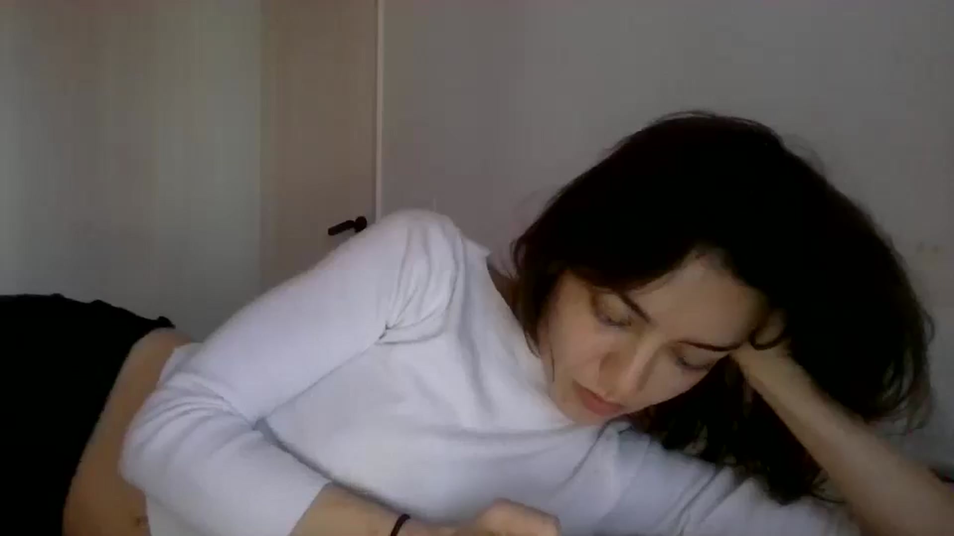 Gallery image thumbnail from partybunny's myfreecams stream on, 01/01/2025, 19:09 image 9 of 20