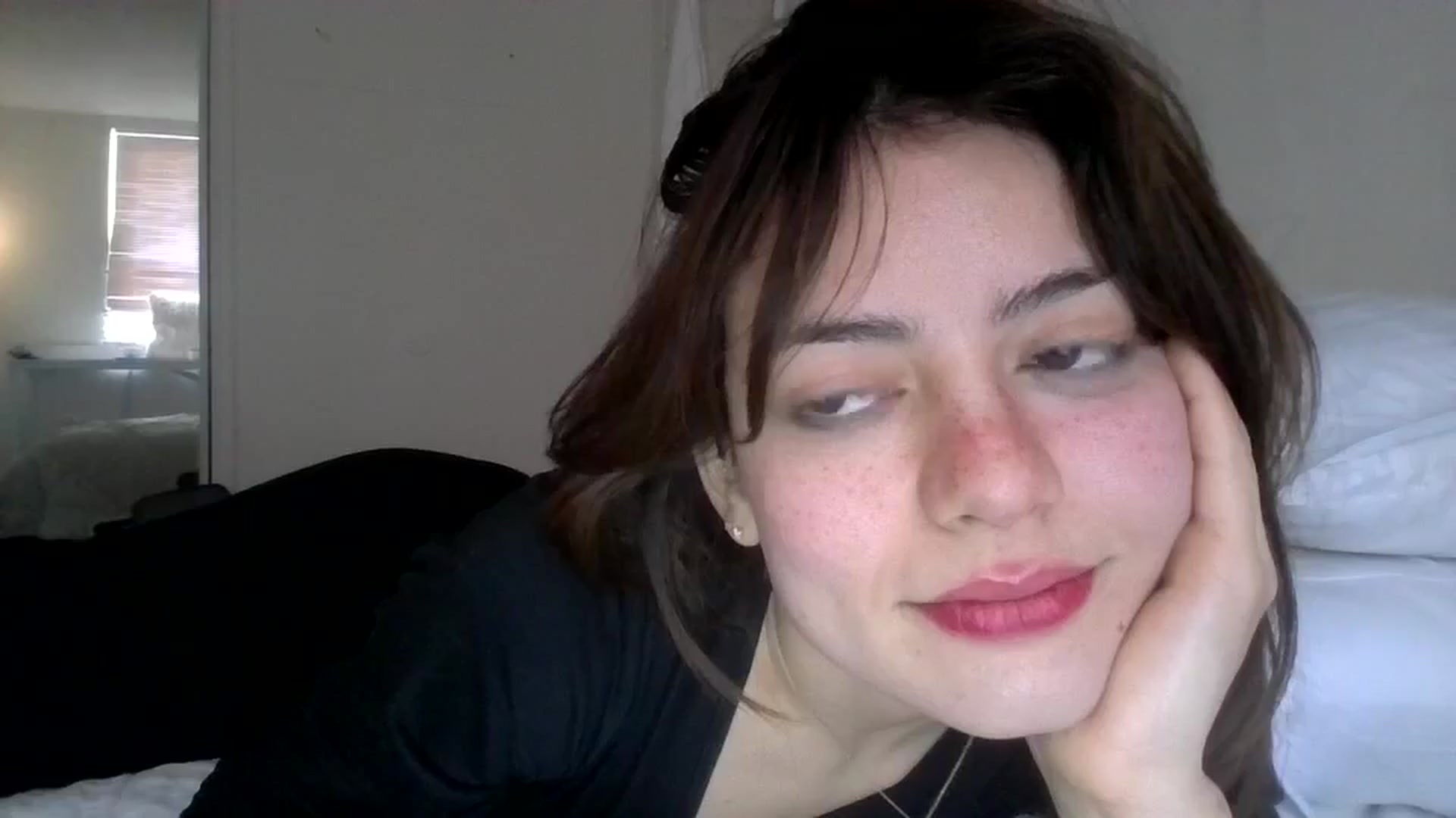 Gallery image thumbnail from partybunny's myfreecams stream on, 03/11/2025, 19:02 image 13 of 20
