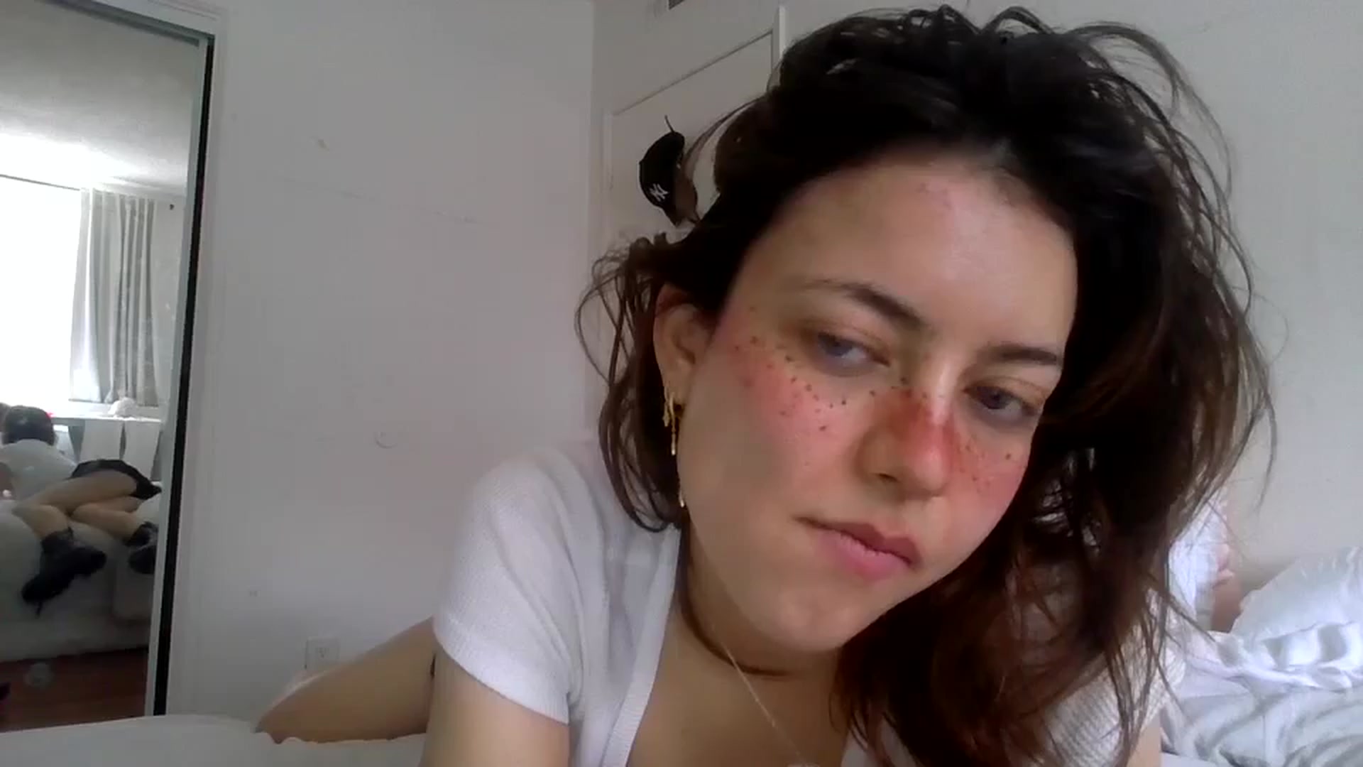Gallery image thumbnail from partybunny's myfreecams stream on, 03/30/2025, 23:43 image 14 of 20