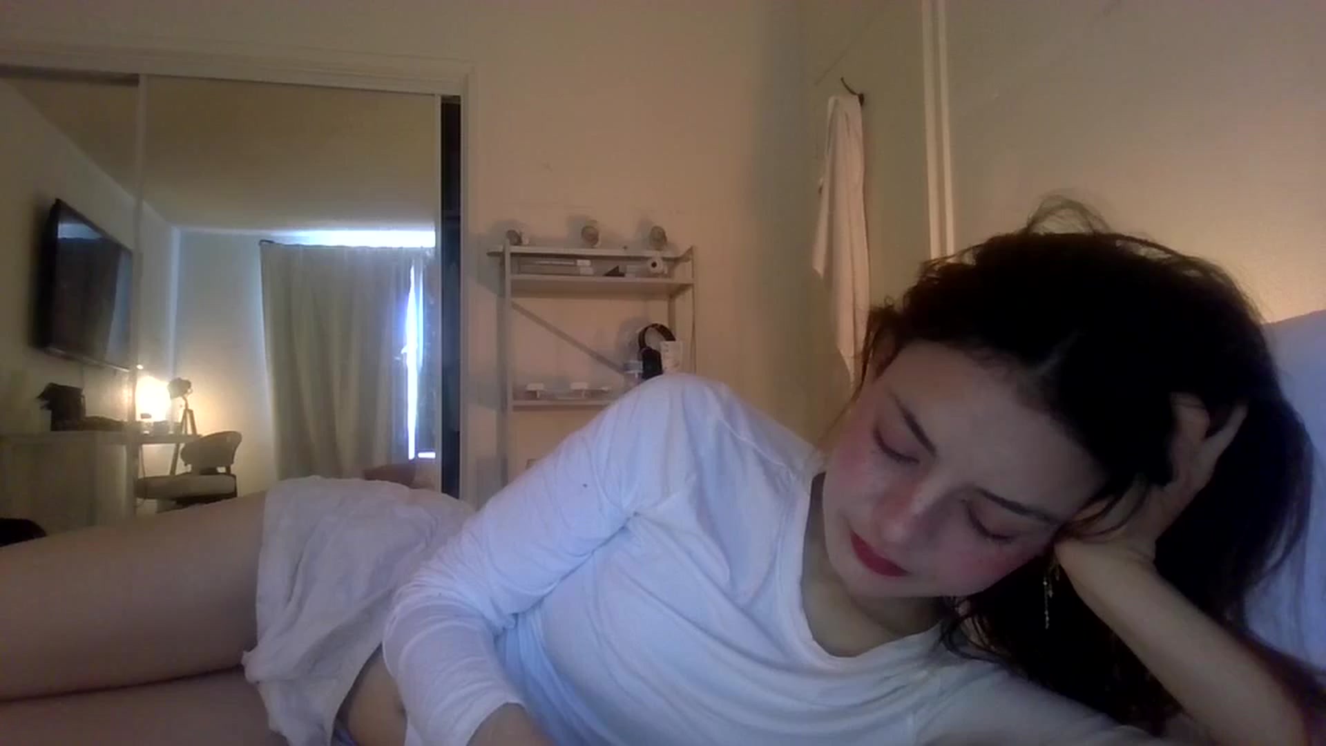Gallery image thumbnail from partybunny's myfreecams stream on, 04/02/2025, 16:51 image 15 of 20