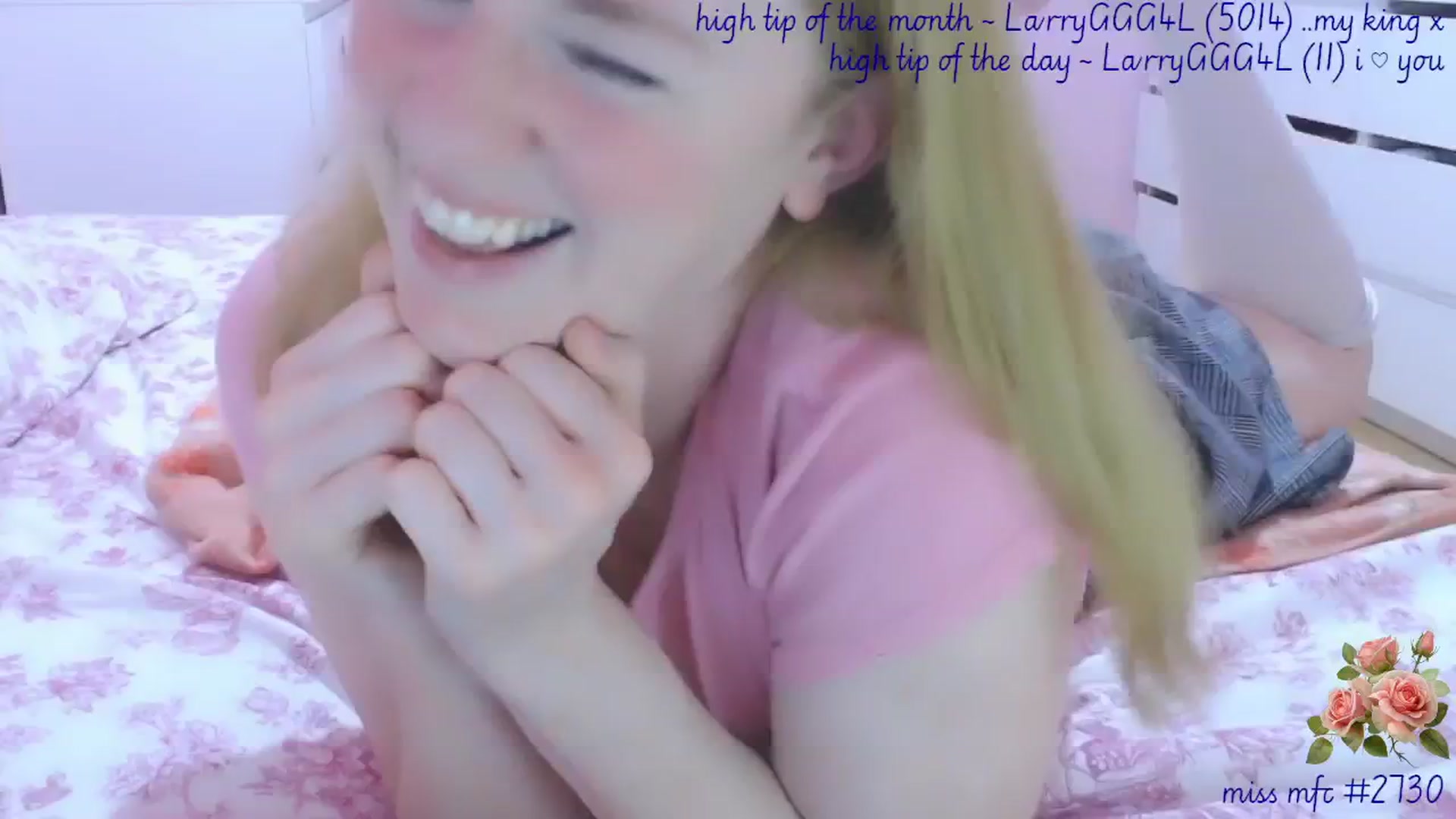 Gallery image thumbnail from pas_de_cat's myfreecams stream on, 08/22/2025, 21:26 image 13 of 20