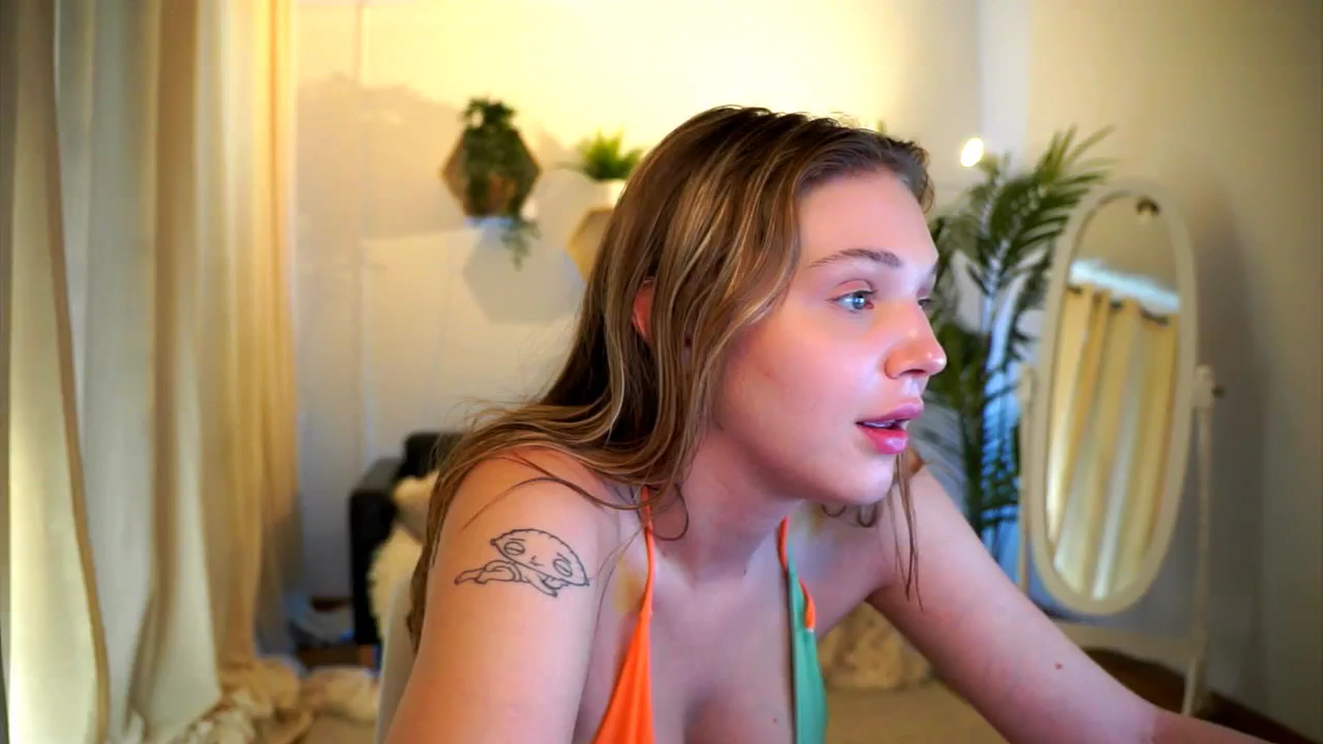 Gallery image thumbnail from passion_show's myfreecams stream on, 08/12/2024, 11:58 image 5 of 20