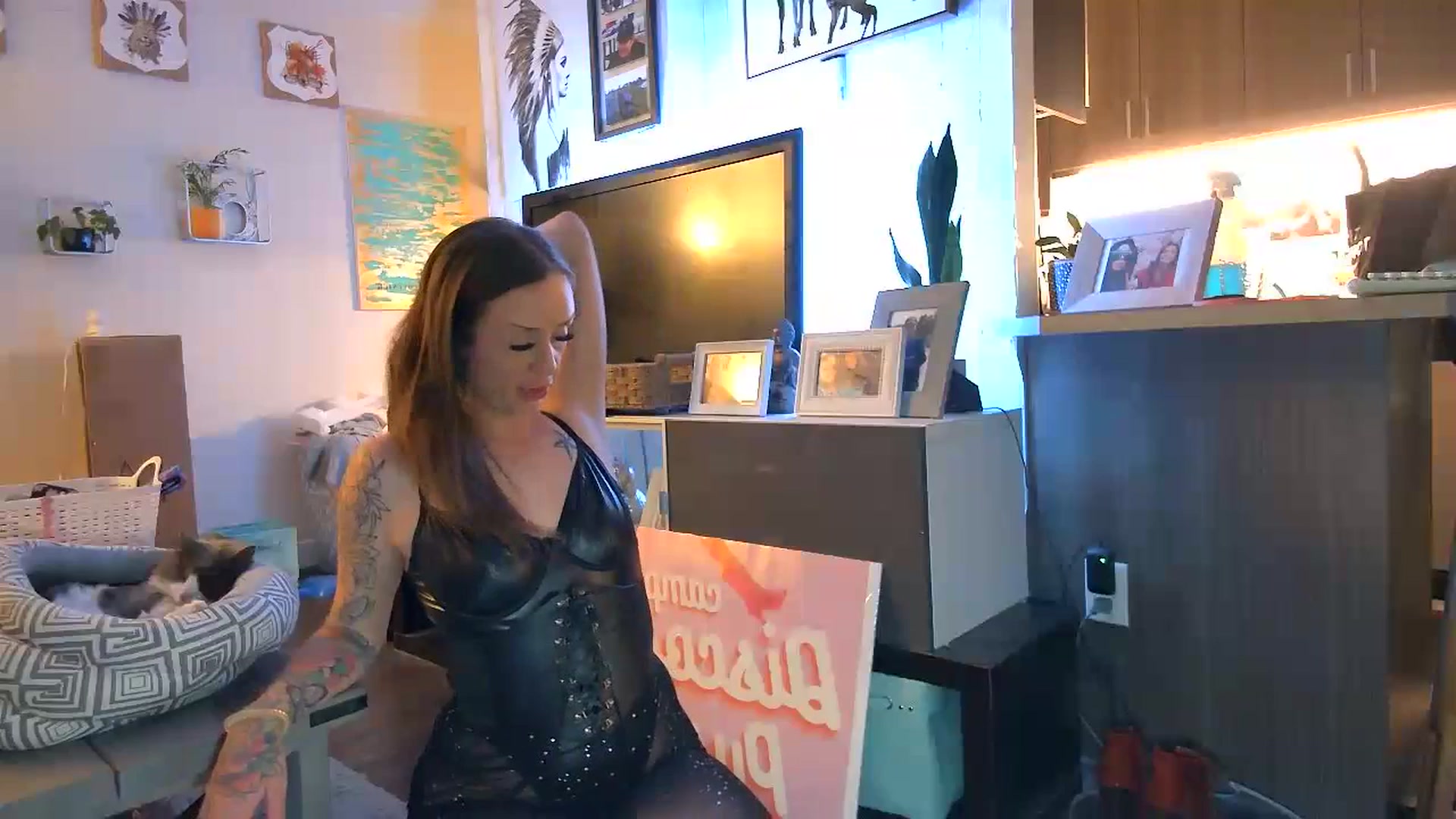 Gallery image thumbnail from peachthereal_'s myfreecams stream on, 07/18/2023, 12:01 image 20 of 20