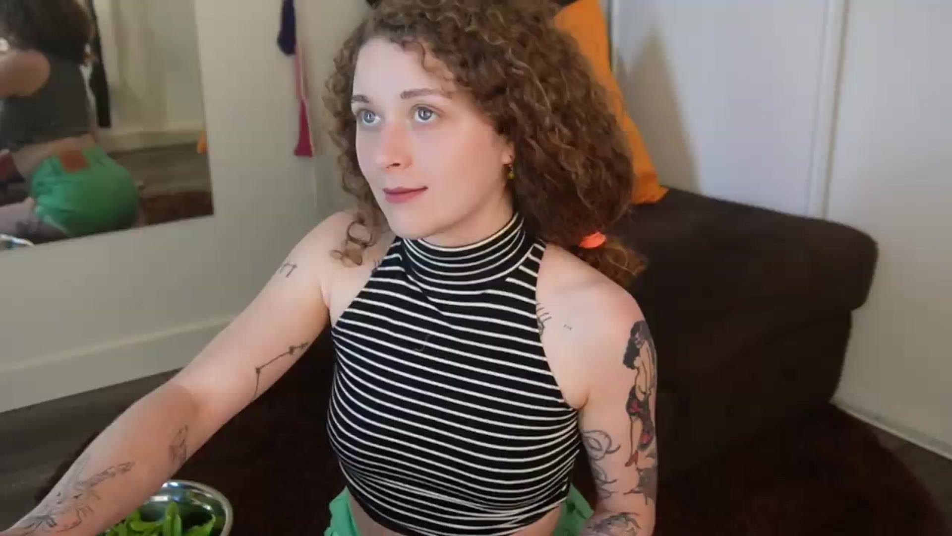 Gallery image thumbnail from peachyqueen's myfreecams stream on, 08/03/2026, 20:11 image 20 of 20
